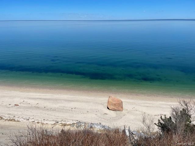 #4 photo, 24 Cliff Way, Baiting Hollow , NY 11933