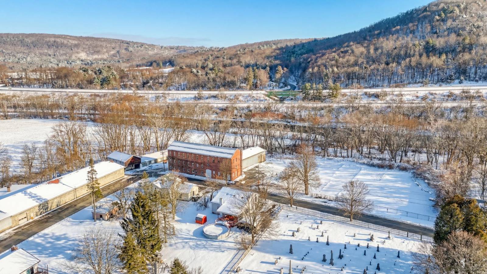 #70 photo, 63 Watson St, Unadilla , NY 13849