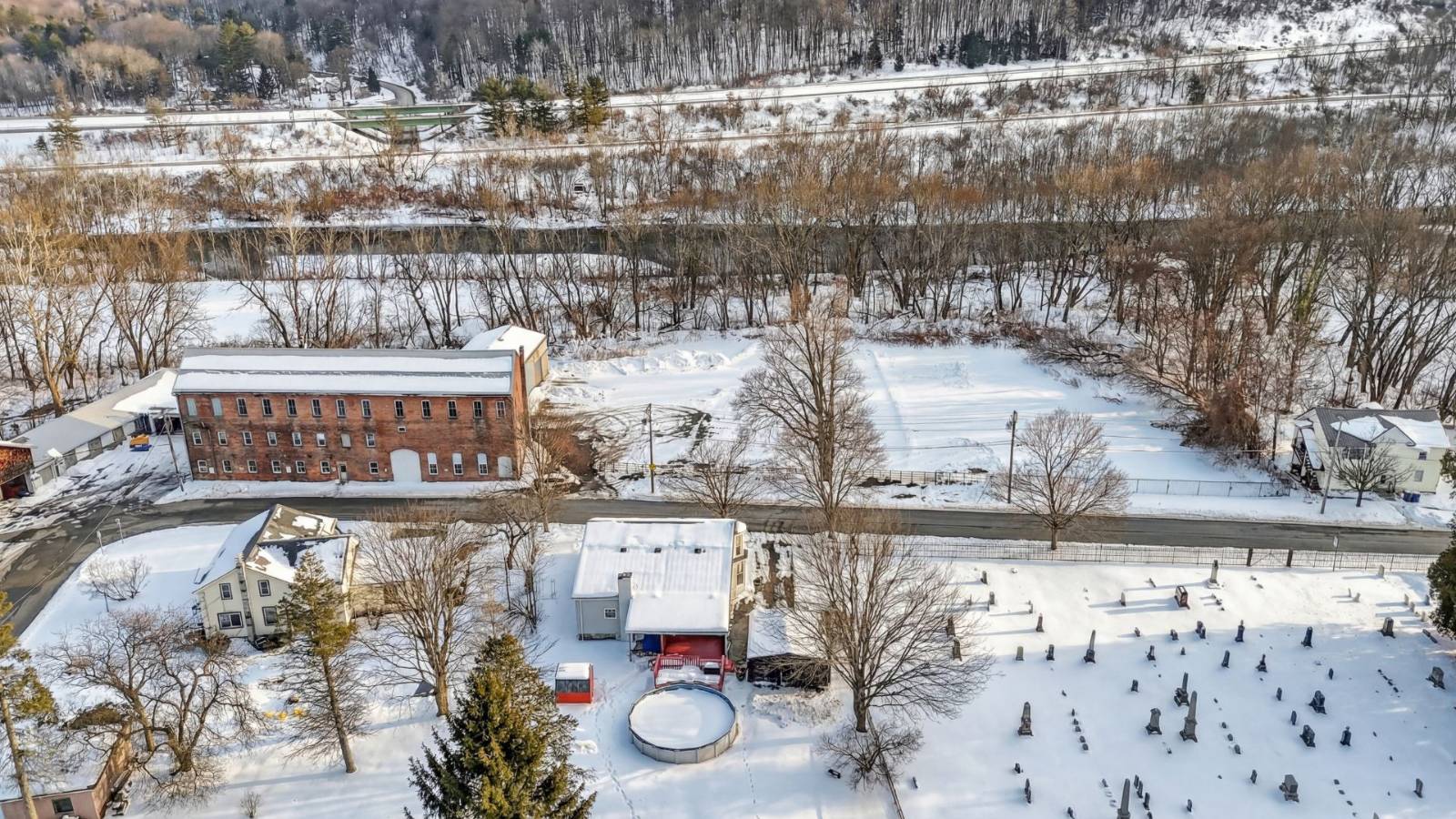 #71 photo, 63 Watson St, Unadilla , NY 13849