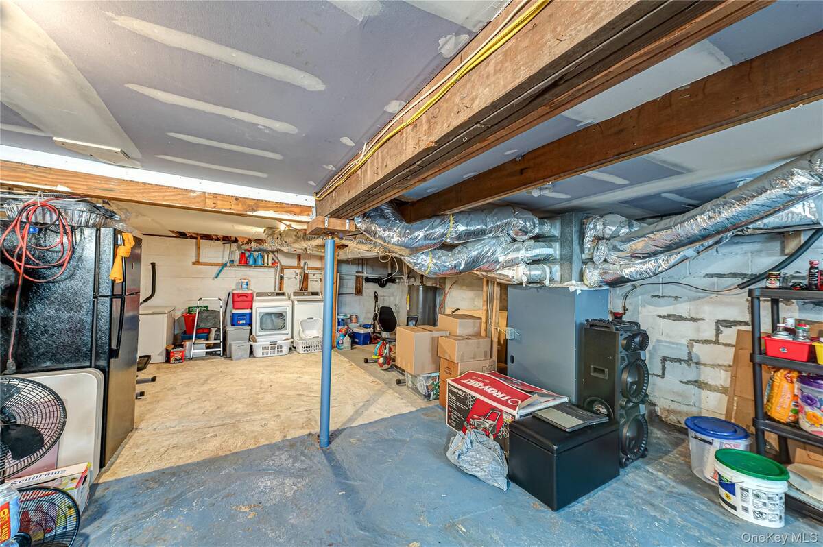 #24 photo, 4 Morgan Avenue, سوفولك Port Jefferson Station , NY 11776