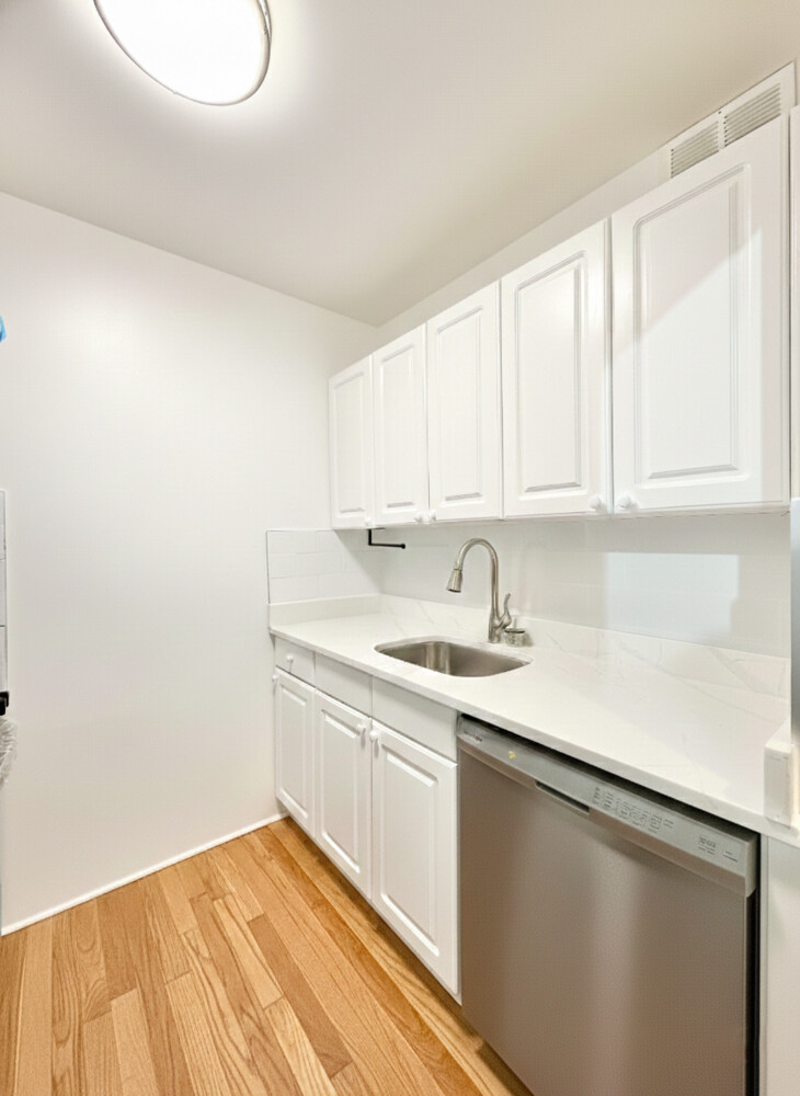 #8 photo, 56 COURT Street, Brooklyn Heights , NY 11201