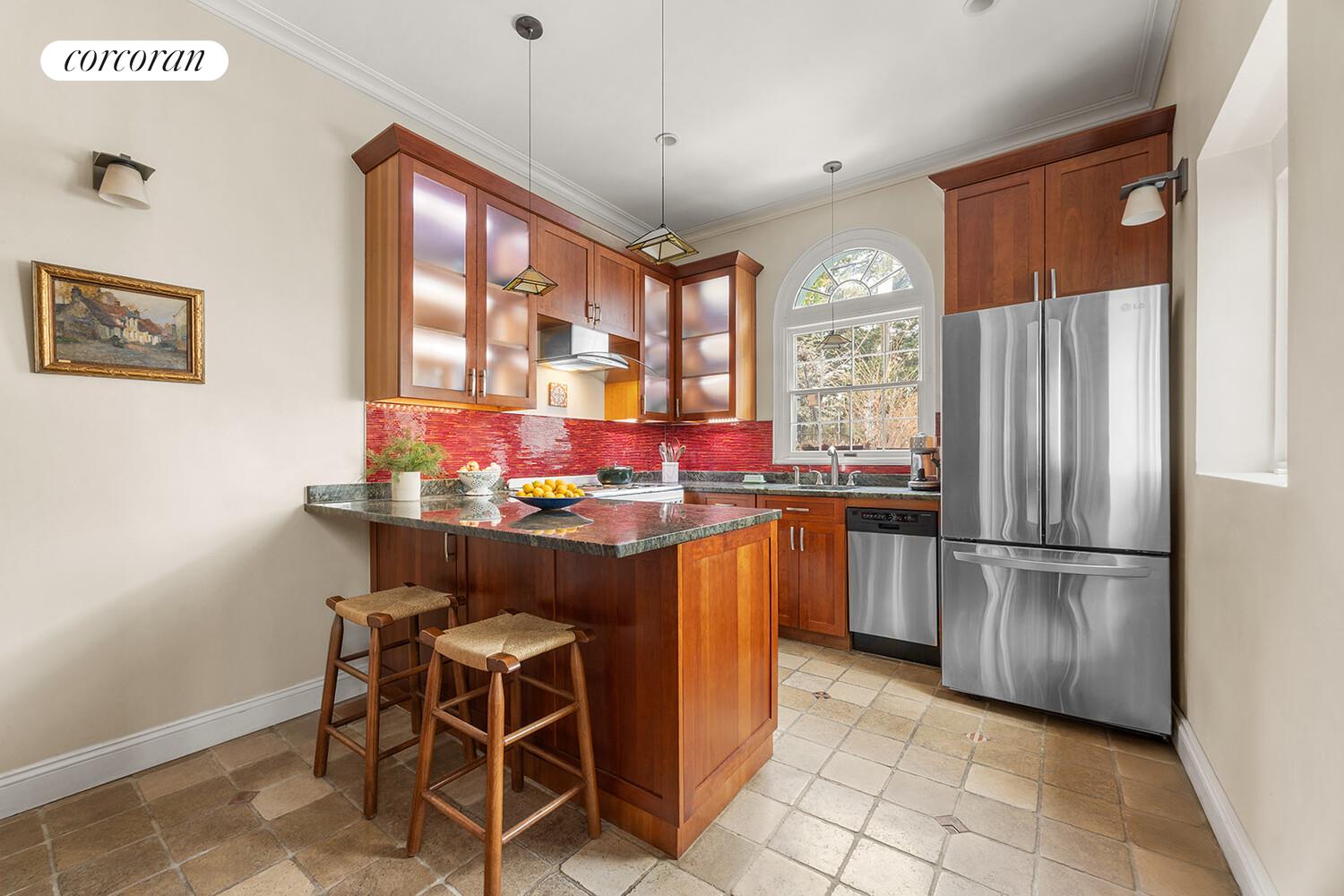 #5 photo, 552 4TH Street, Park Slope , NY 11215