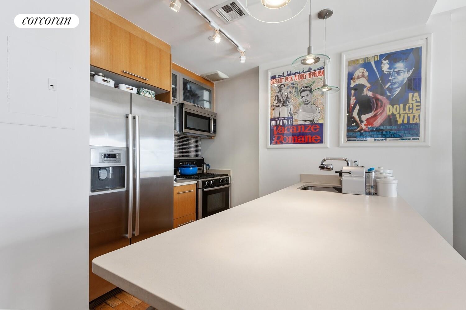 #3 photo, 117 E 102ND Street, East Harlem , NY 10029