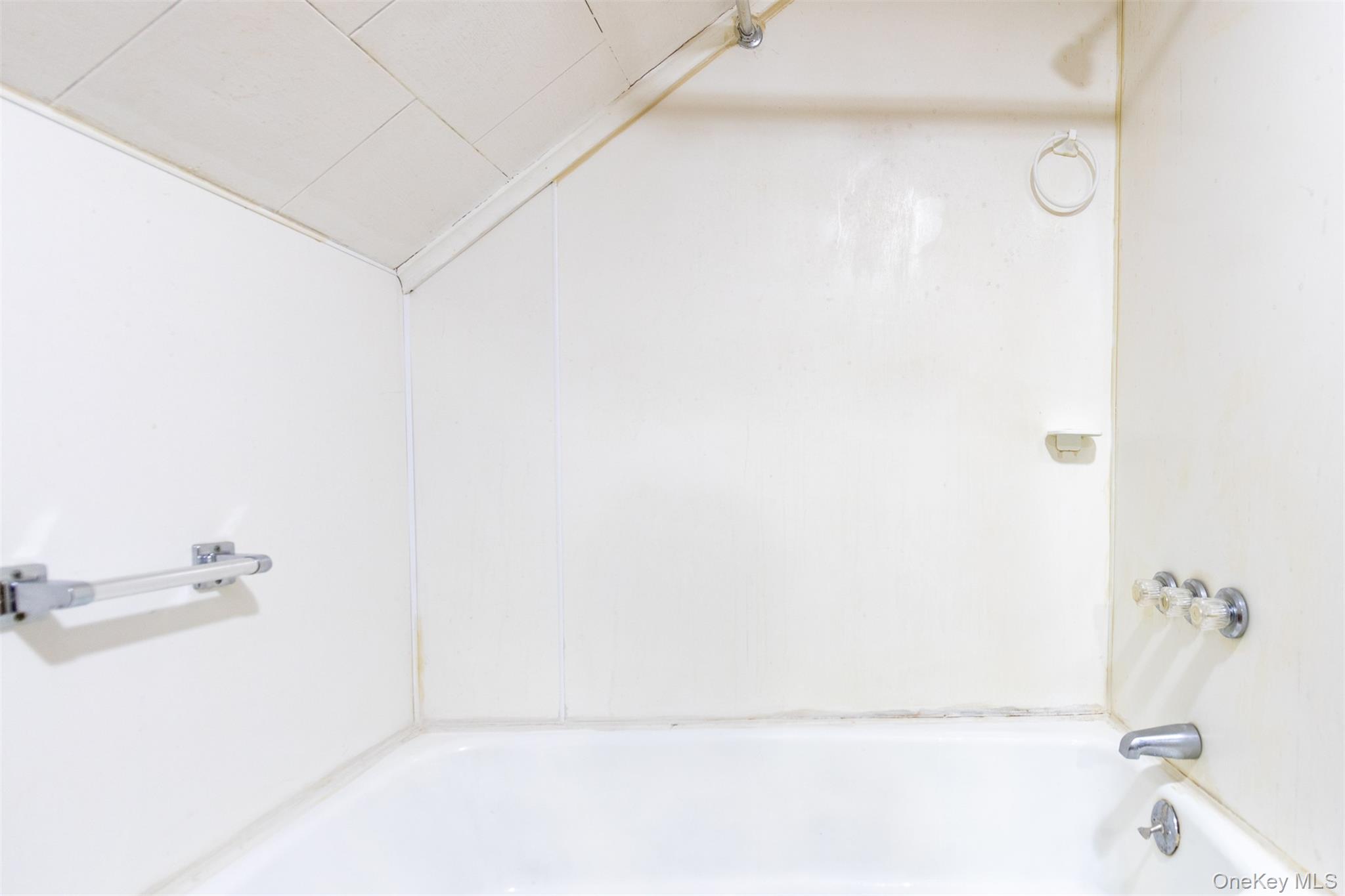 #19 photo, 440 South Road, Germantown , NY 12526