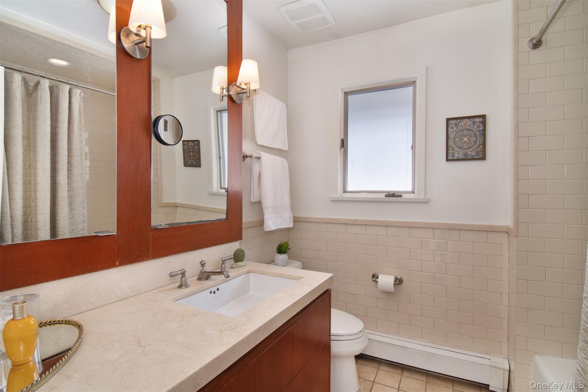 #17 photo, 4 Ilinka Lane, Irvington , NY 10533