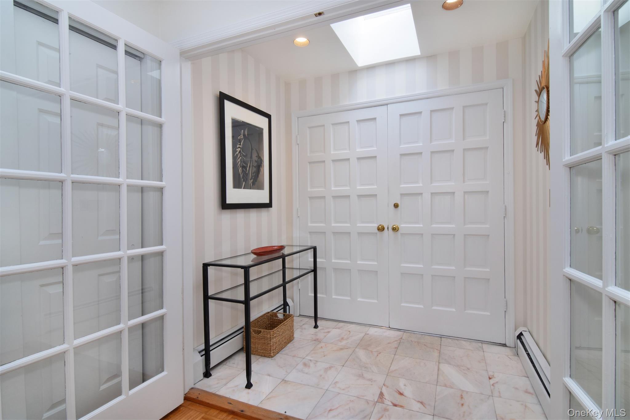 #2 photo, 4 Ilinka Lane, Irvington , NY 10533