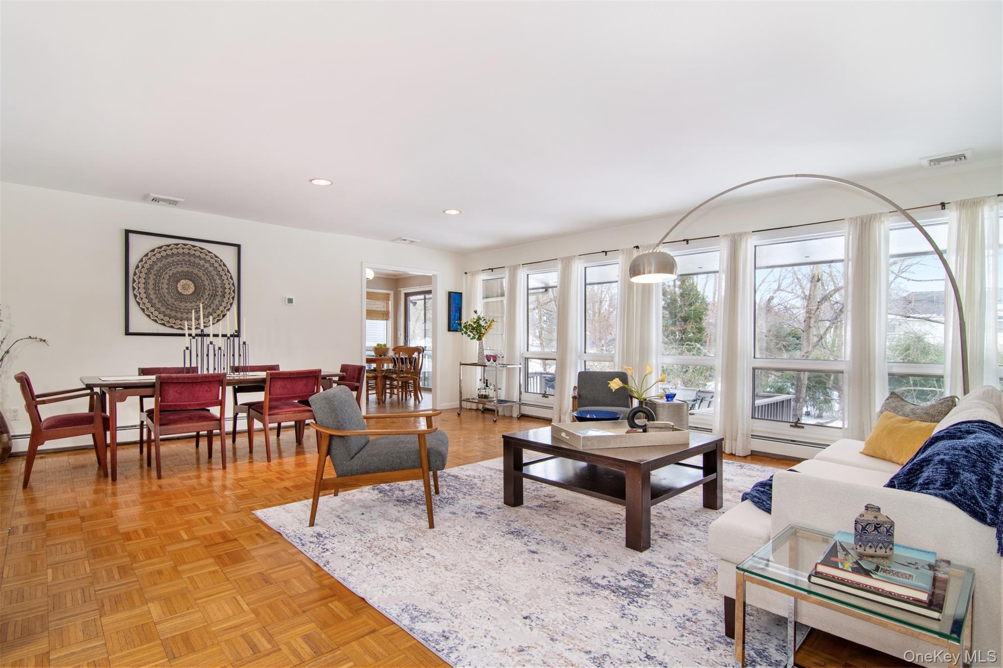 #3 photo, 4 Ilinka Lane, Irvington , NY 10533