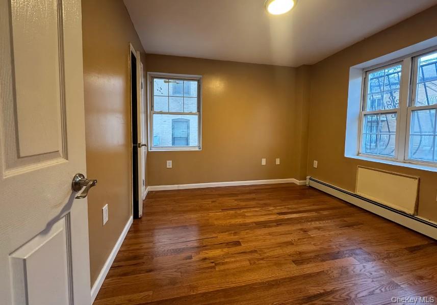 #4 photo, 590 E 178th Street, Bronx , NY 10457