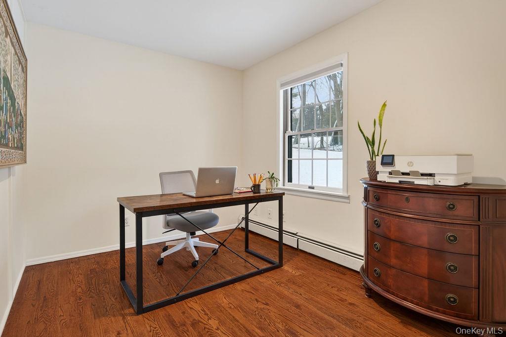 #17 photo, 175 Palmer Lane, Thornwood , NY 10594