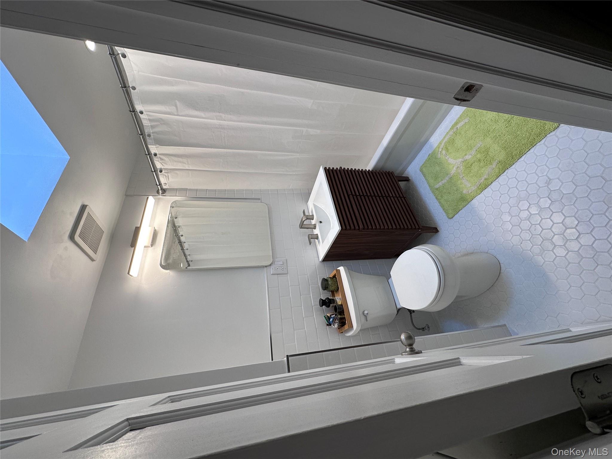 #16 photo, 141 Conselyea Street, Brooklyn , NY 11211