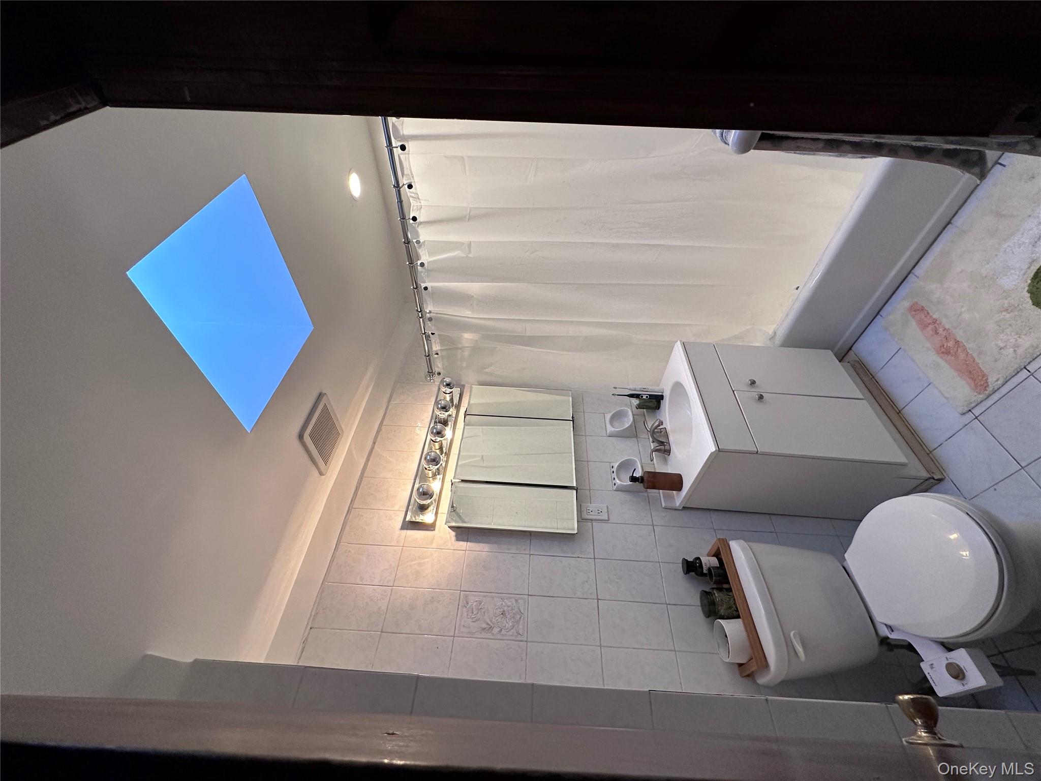 #17 photo, 141 Conselyea Street, Brooklyn , NY 11211