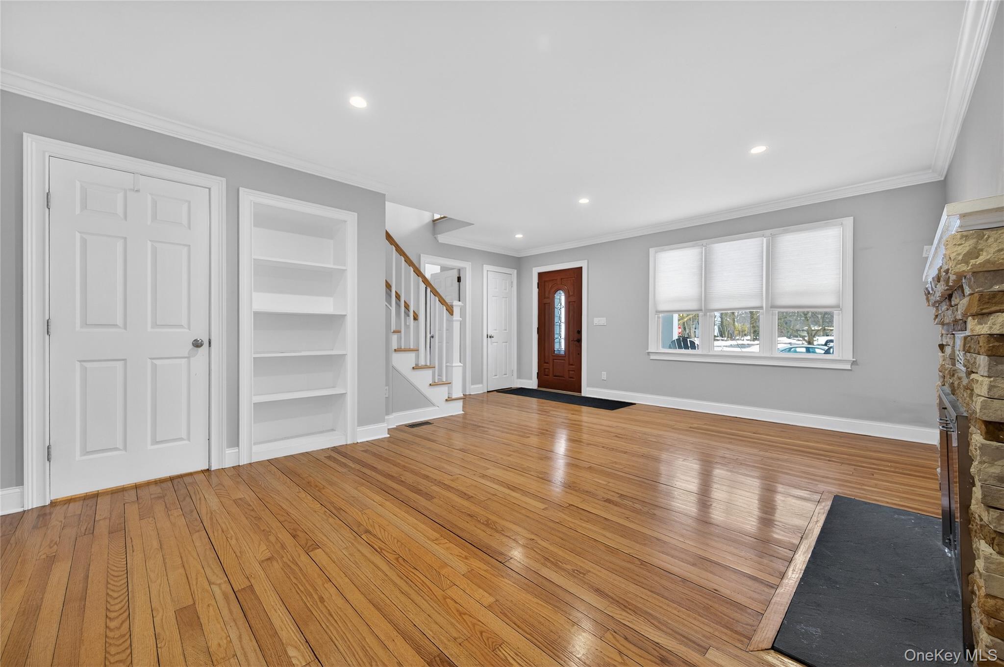 #6 photo, 535 Brooklyn Boulevard, सफ़ोक काउंटी Brightwaters , NY 11718