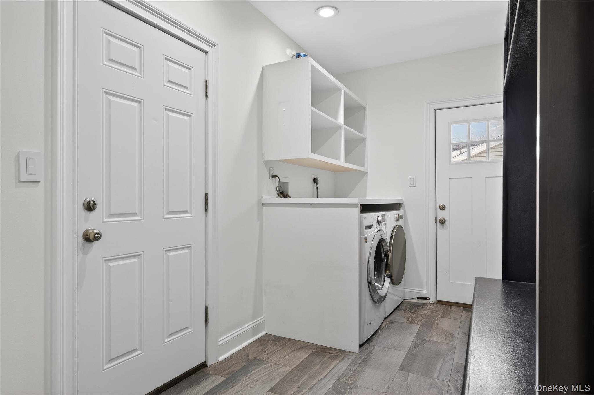 #9 photo, 535 Brooklyn Boulevard, सफ़ोक काउंटी Brightwaters , NY 11718