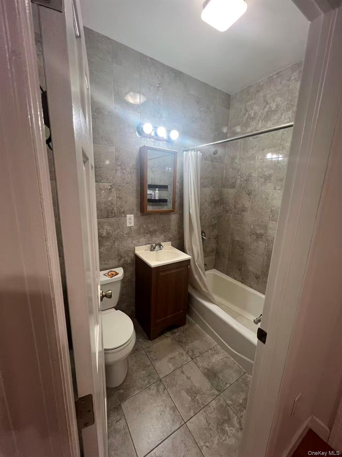 #5 photo, 978 Decatur, Brooklyn , NY 11207