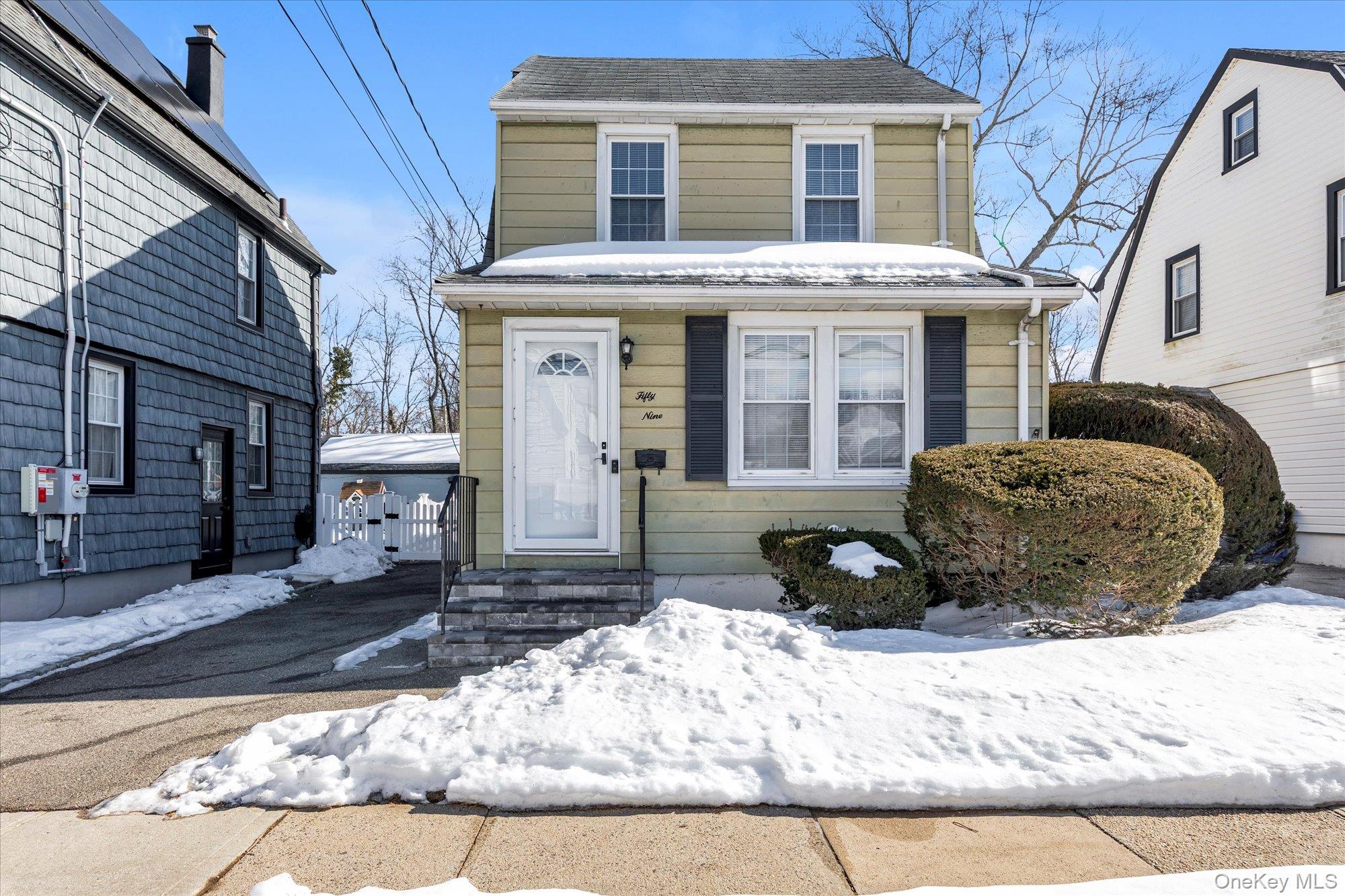 #1 photo, 59 Stratford Avenue, 长岛 Williston Park , NY 11596