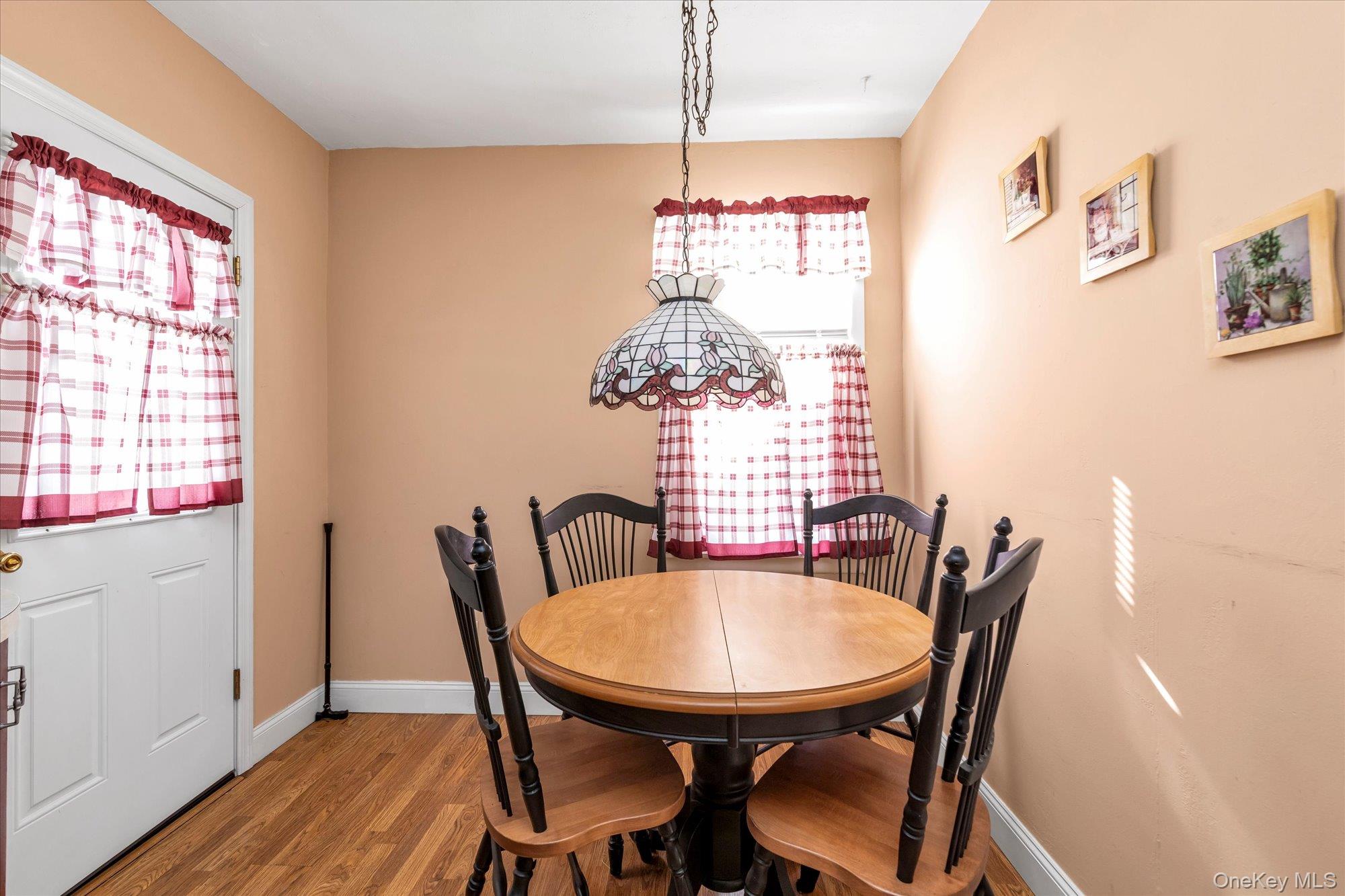 #8 photo, 59 Stratford Avenue, 长岛 Williston Park , NY 11596