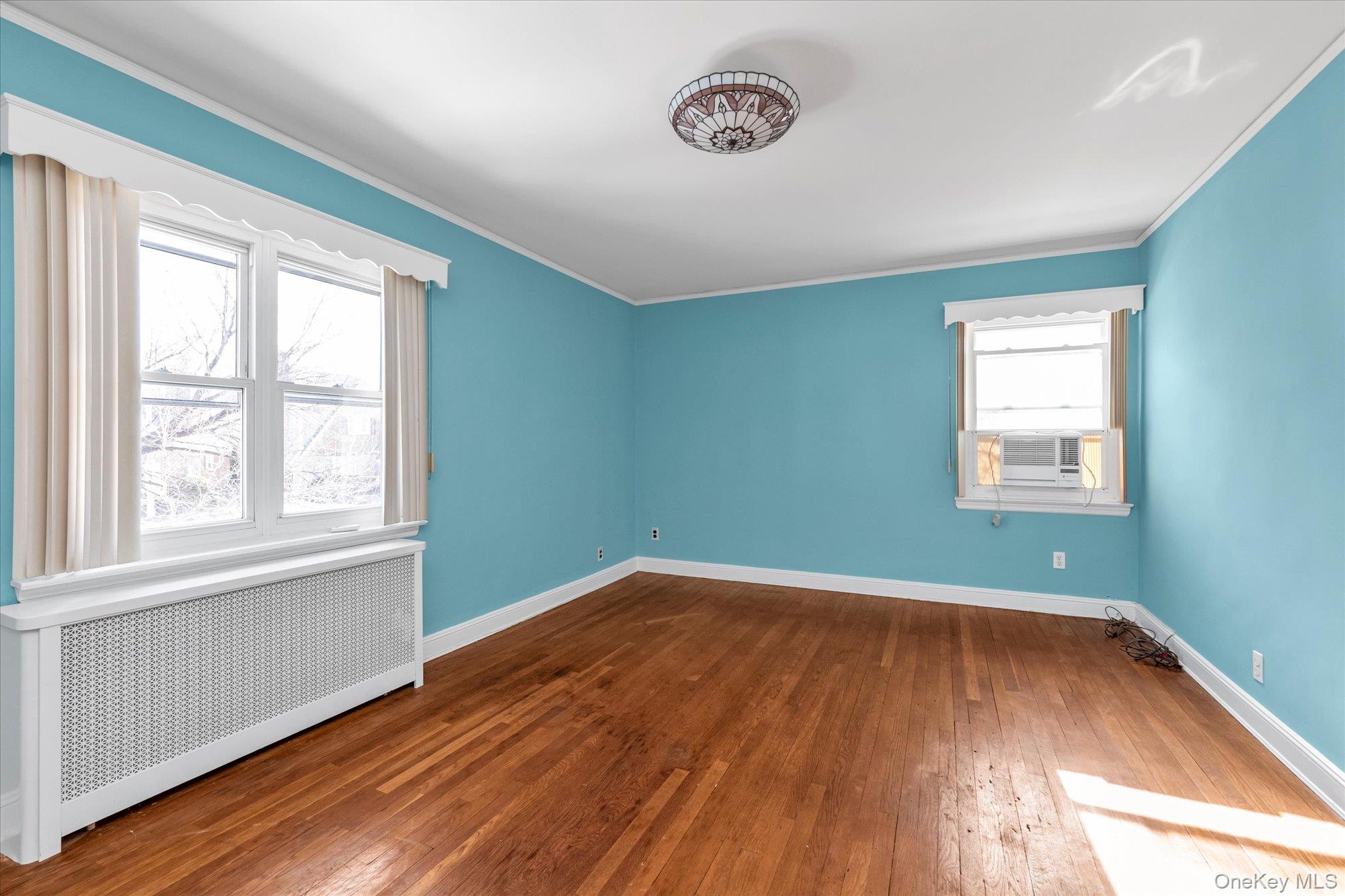 #11 photo, 78-14 220th Place, كوينز Oakland Gardens , NY 11364