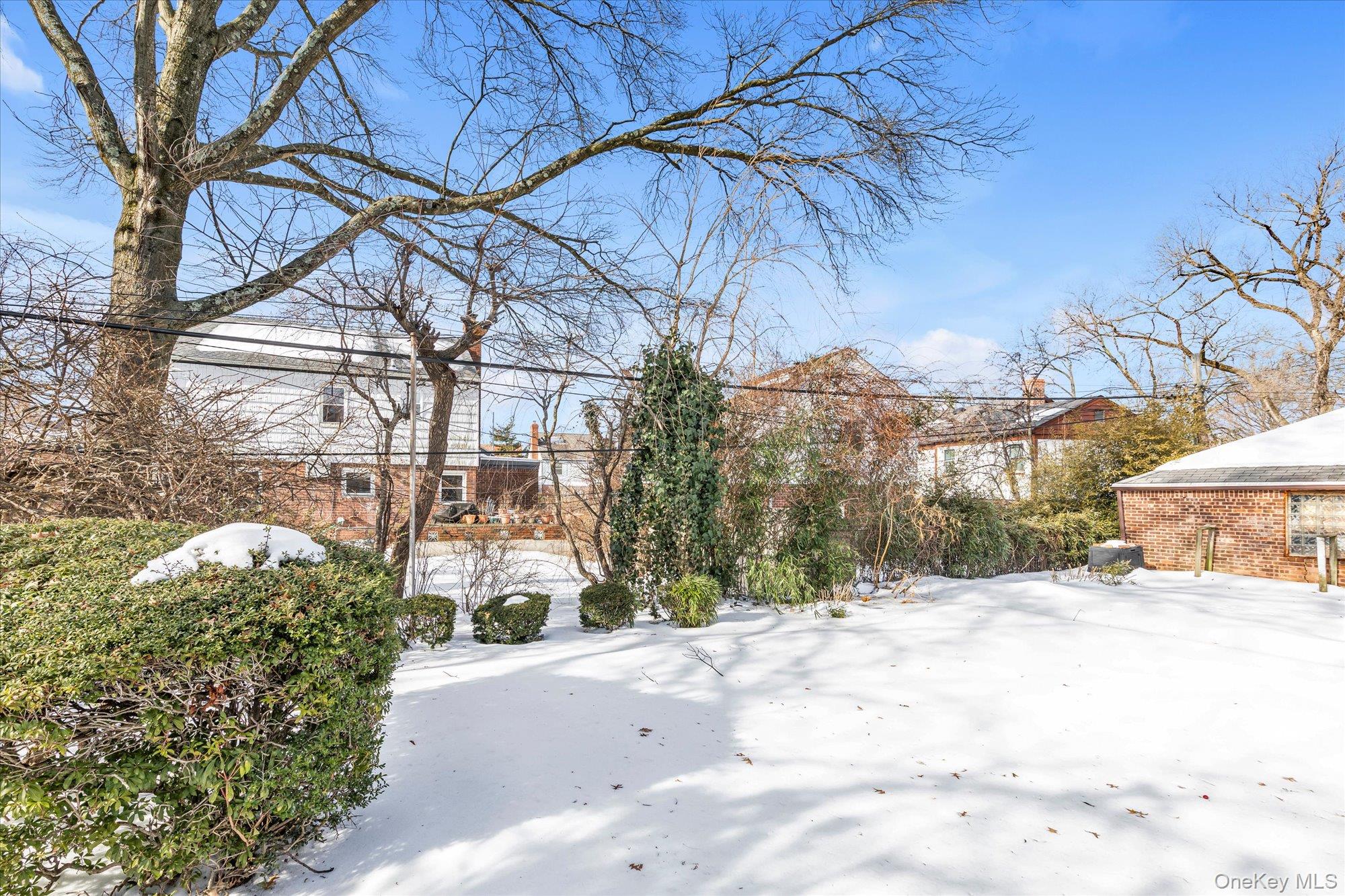 #20 photo, 78-14 220th Place, كوينز Oakland Gardens , NY 11364