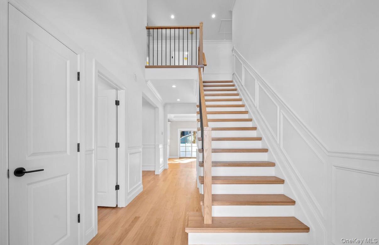 #13 photo, 294 Curtis Avenue, ناسو Carle Place , NY 11514