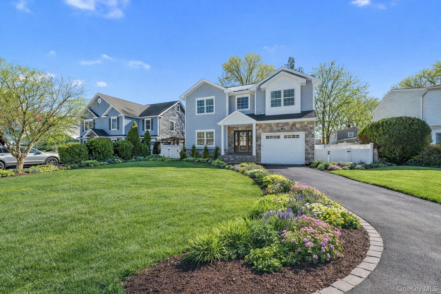 #2 photo, 294 Curtis Avenue, ناسو Carle Place , NY 11514