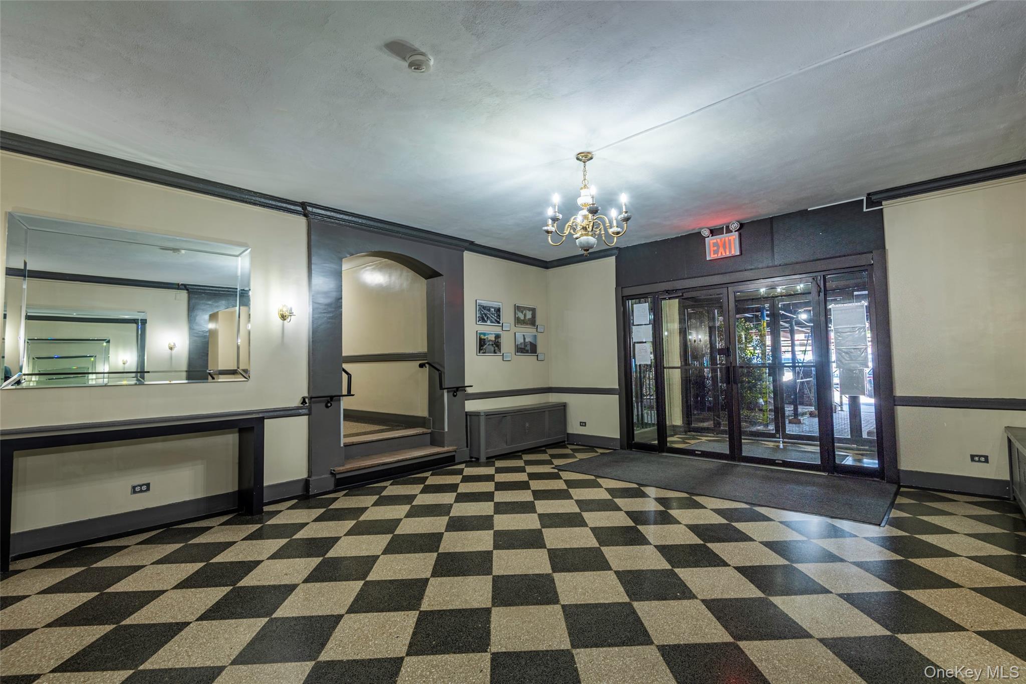 #3 photo, 72-34 Austin Street, 皇后區 Forest Hills , NY 11375