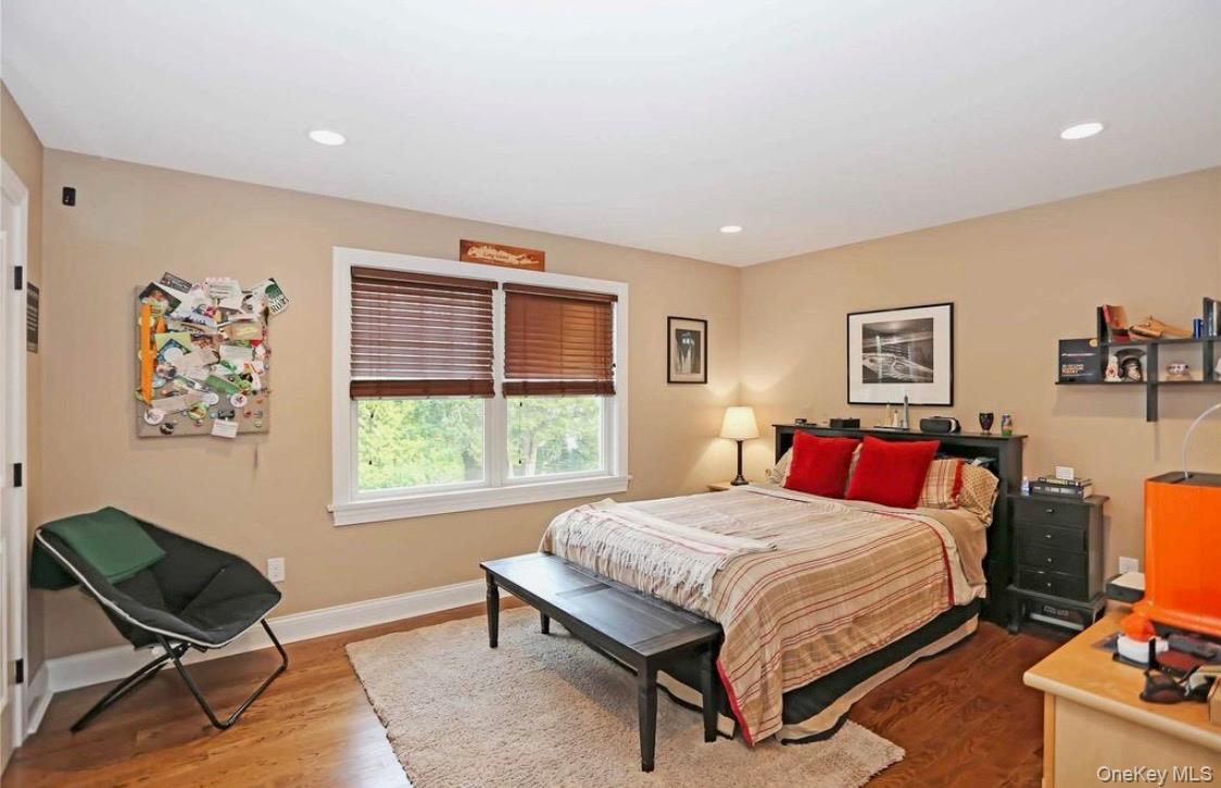 #19 photo, 43 Shore Road, Remsenburg , NY 11960