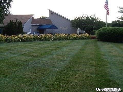 #3 photo, 30 El Camino Ct, सफ़ोक काउंटी Coram , NY 11727