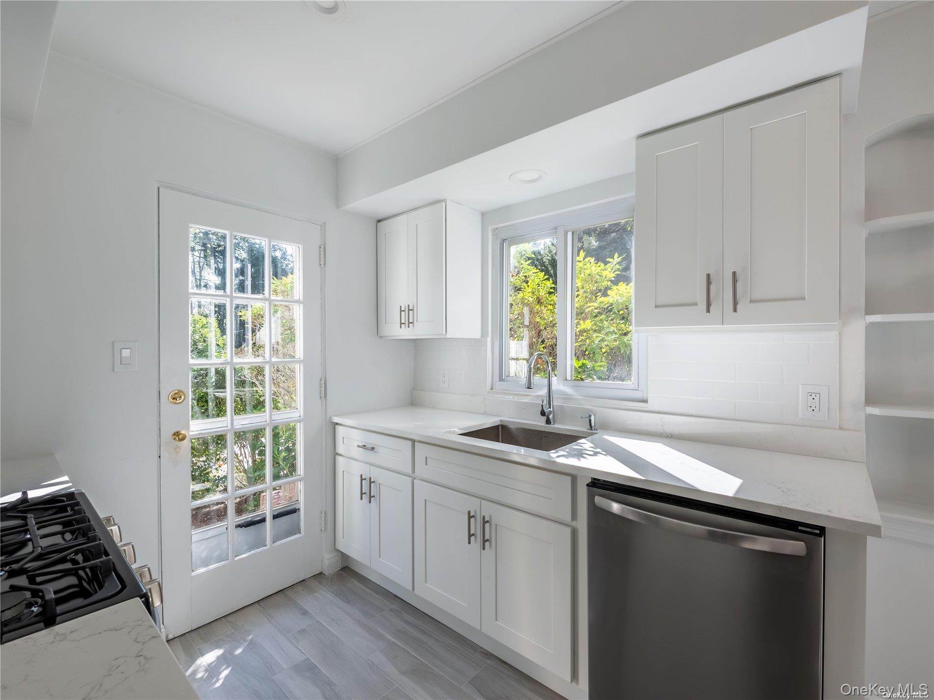 #18 photo, 109 Chase Road, מחוז נסאו Manhasset , NY 11030