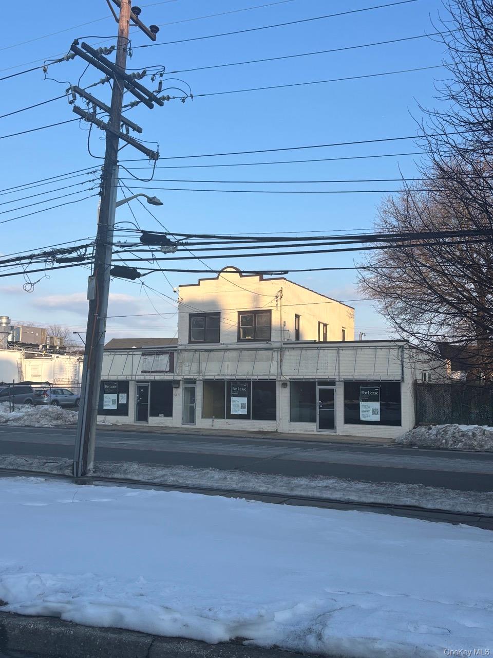 #4 photo, 28 Walt Whitman Road, Саффолк ‖ Huntington Station , NY 11746