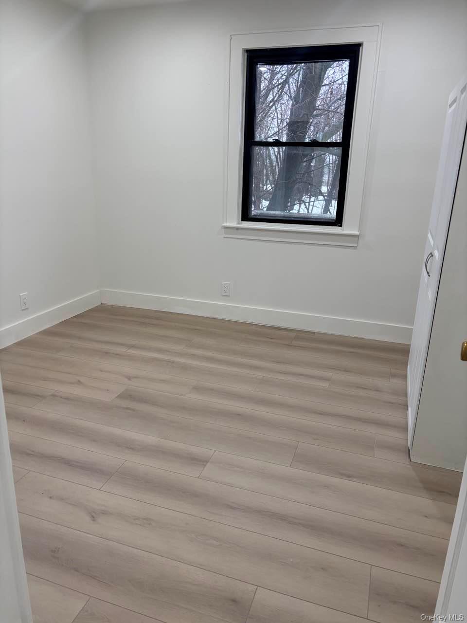 #7 photo, 28 Walt Whitman Road, Huntington Station , NY 11746