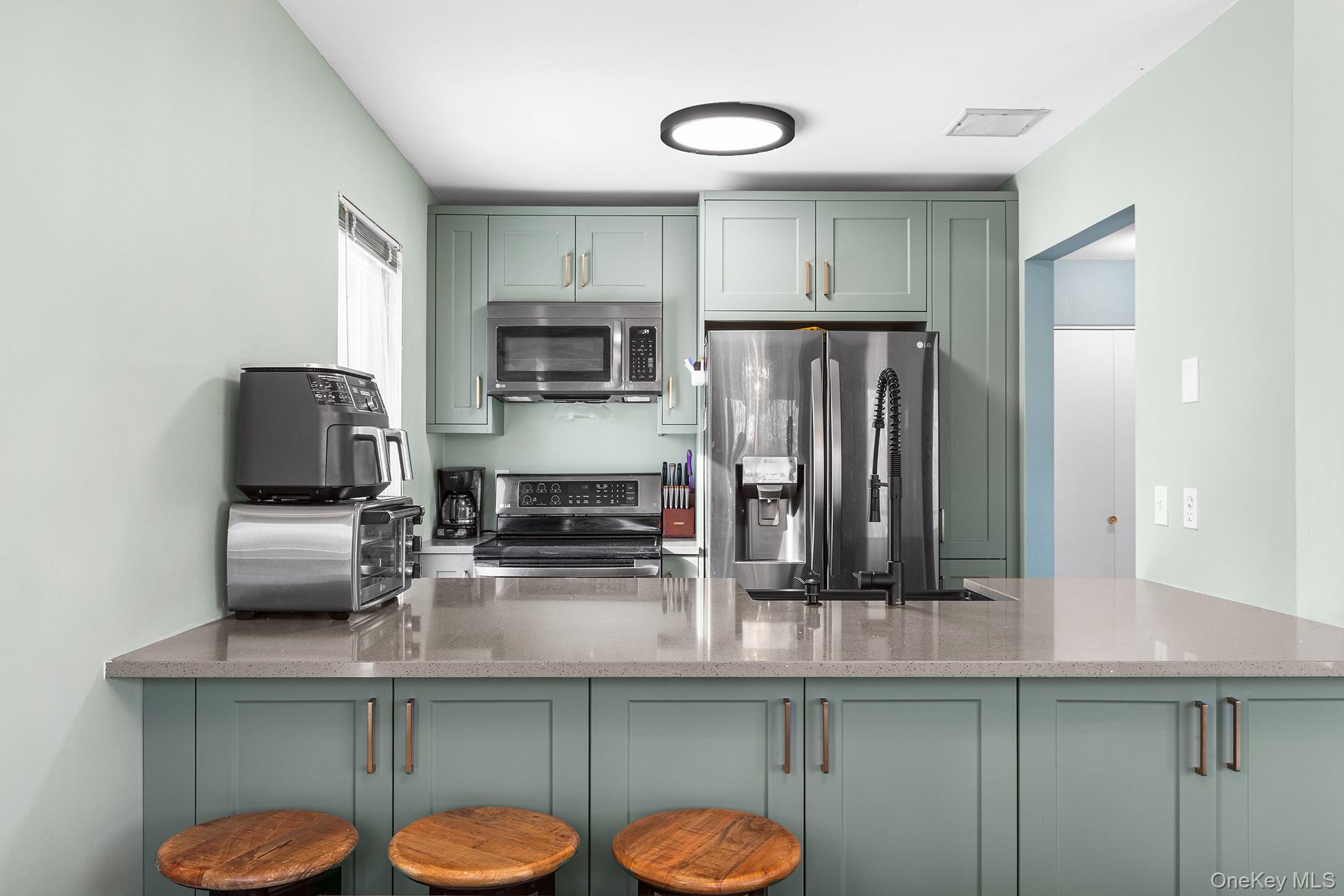 #4 photo, 7 Woods Brooke Lane, Yorktown Heights , NY 10598