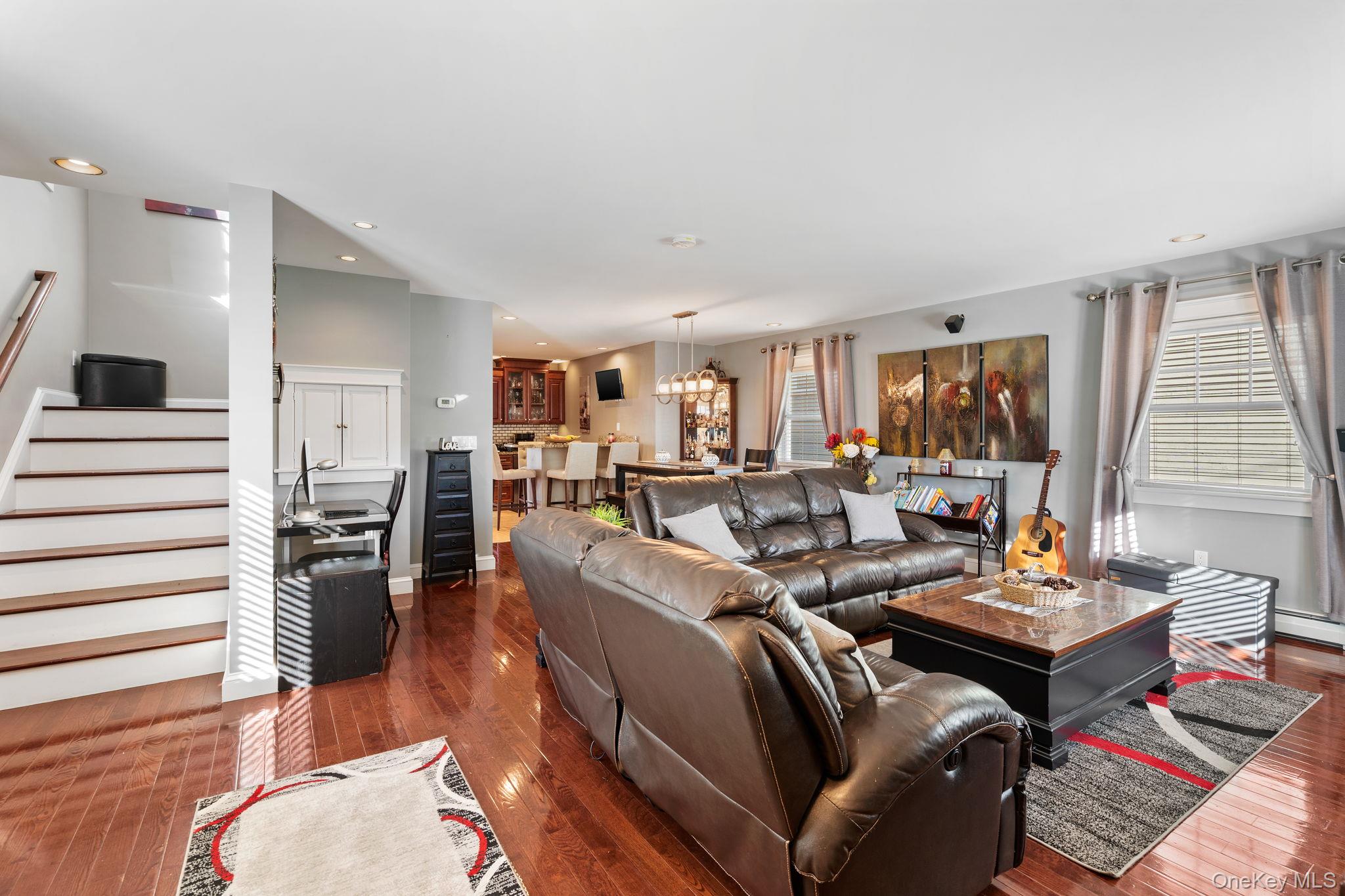 #18 photo, 83 Garden Street, Kingston , NY 12401