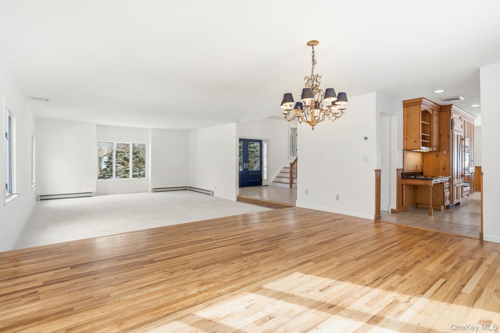 #7 photo, 2 Sutton Place, Katonah , NY 10536