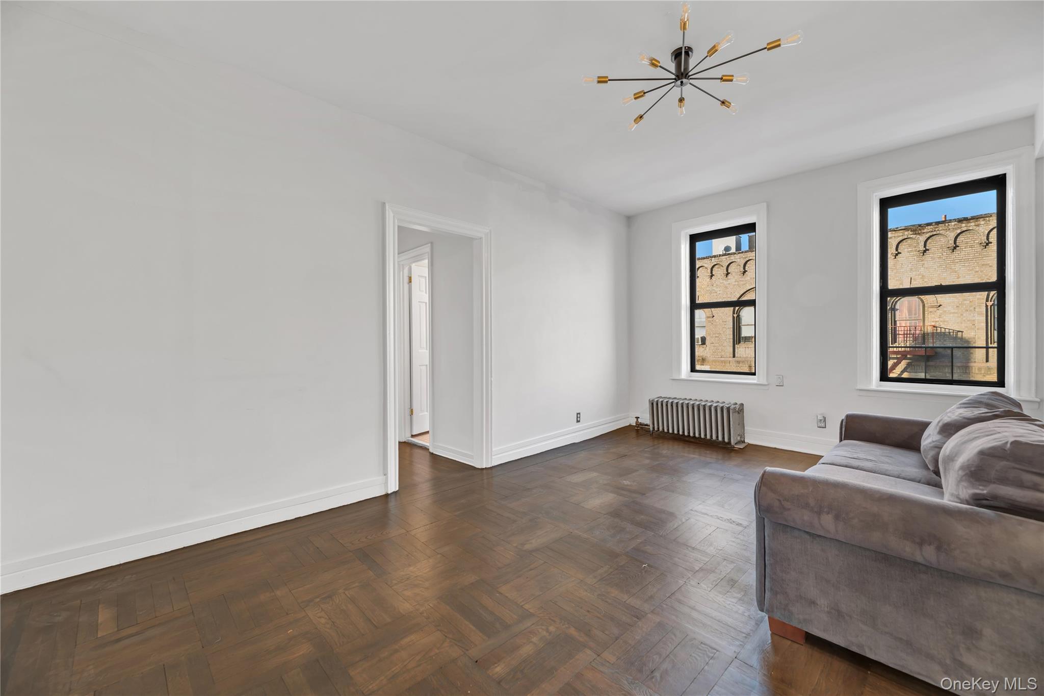 #4 photo, 825 Walton Avenue, ब्रोंक्स Bronx , NY 10451