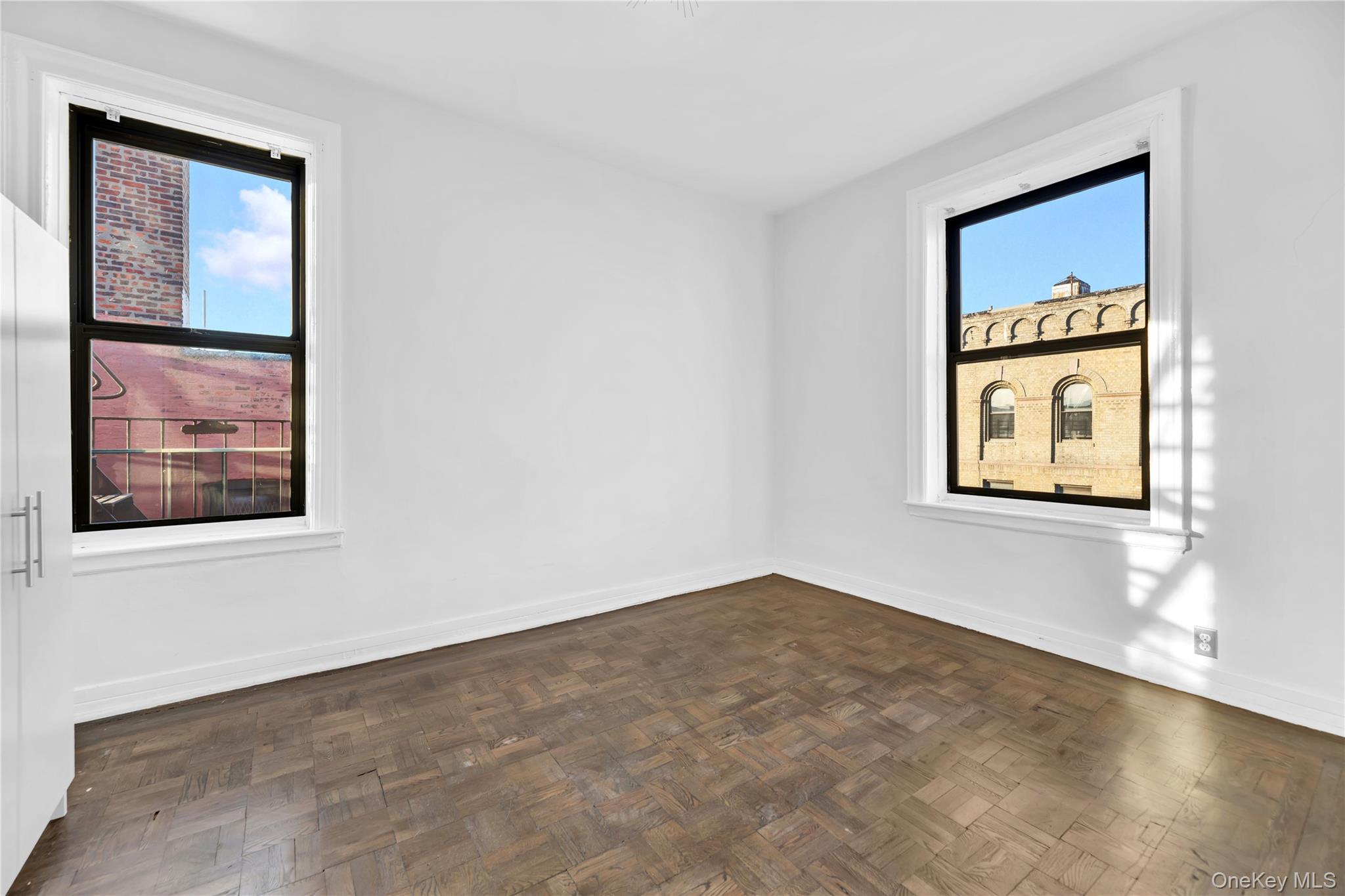 #6 photo, 825 Walton Avenue, ब्रोंक्स Bronx , NY 10451