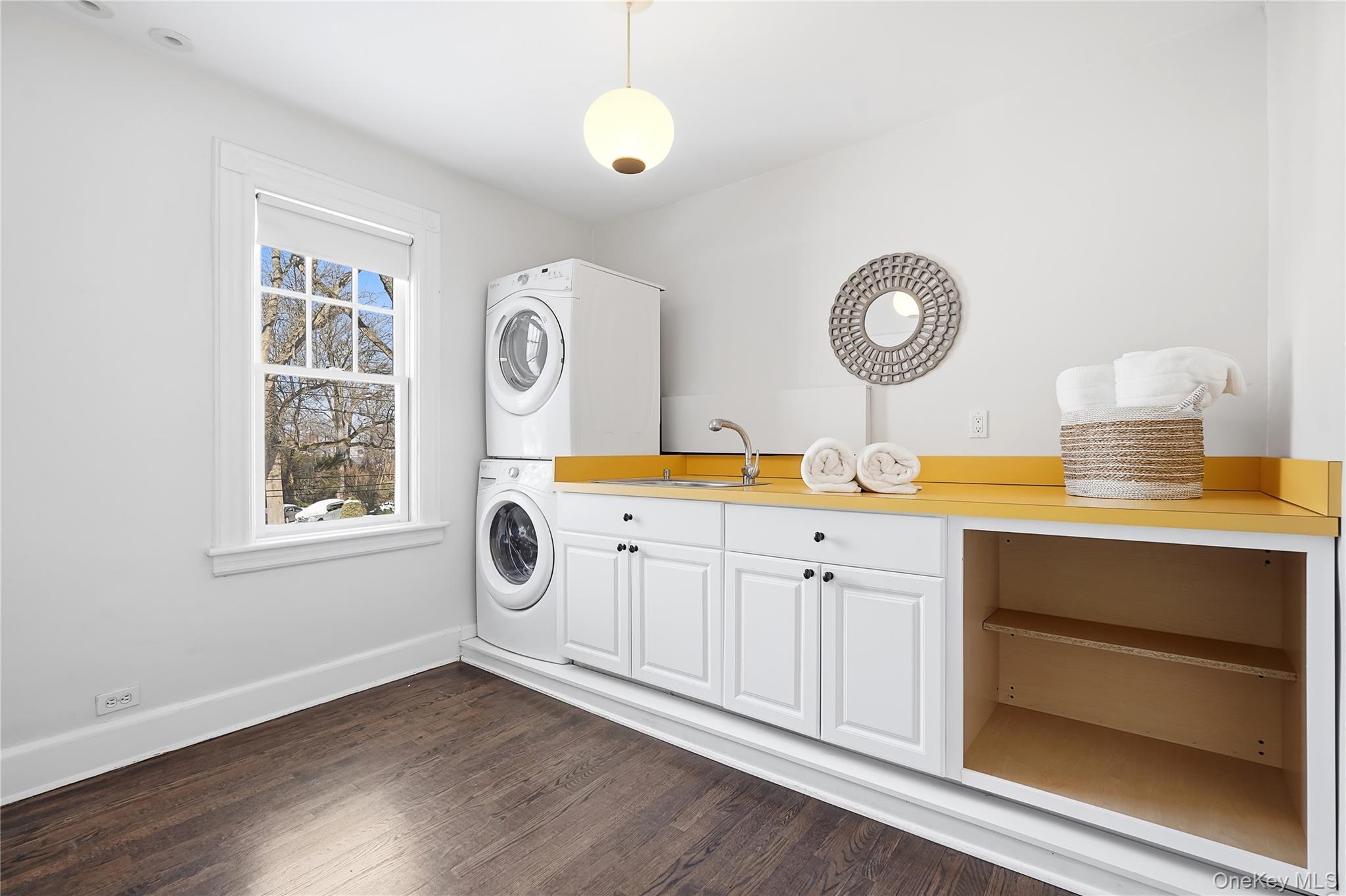 #19 photo, 10 Circle Avenue, Larchmont , NY 10538