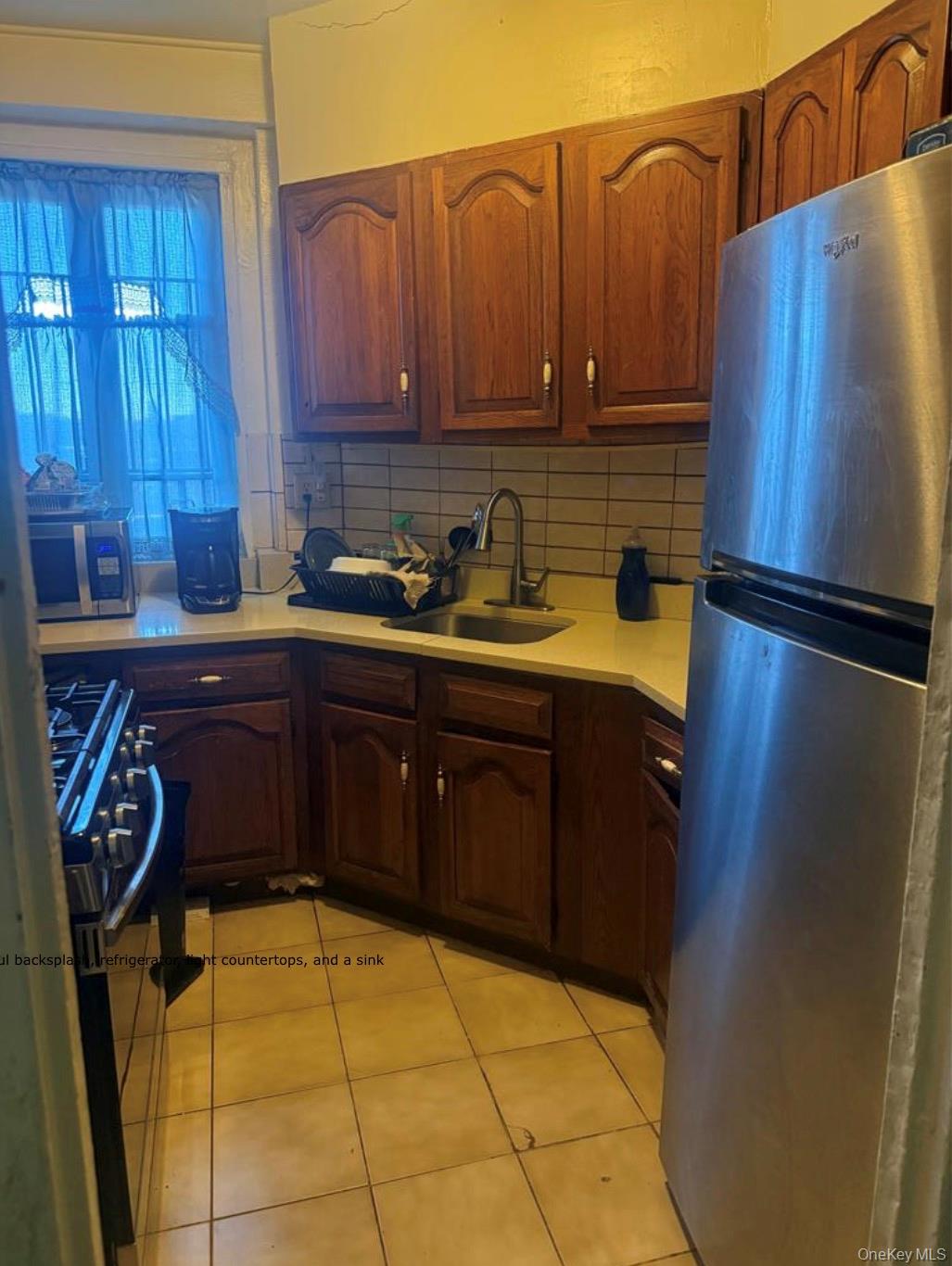 #2 photo, 2090 E Tremont Avenue, ब्रोंक्स Bronx , NY 10462