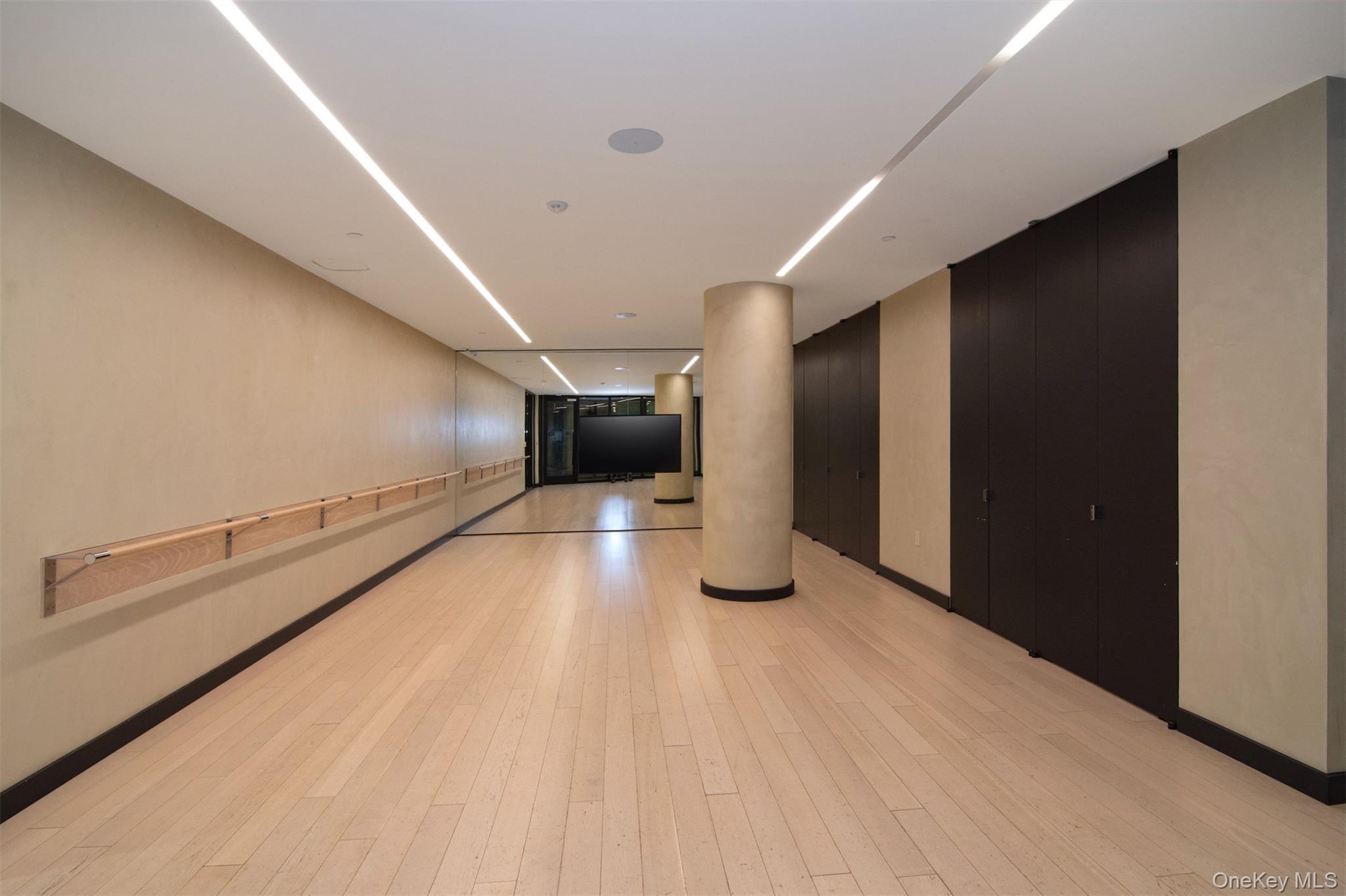 #19 photo, 77 Charlton Street, New York (Manhattan) , NY 10014