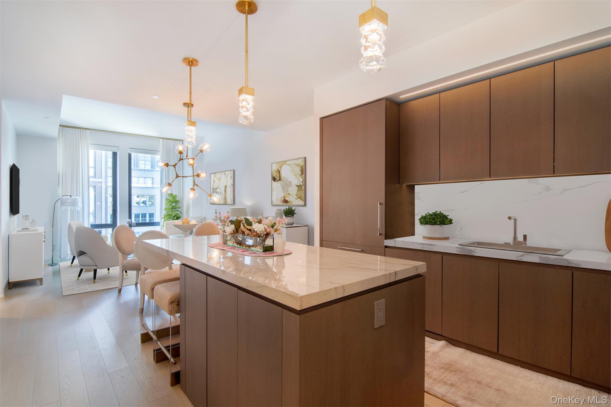 #4 photo, 77 Charlton Street, New York (Manhattan) , NY 10014