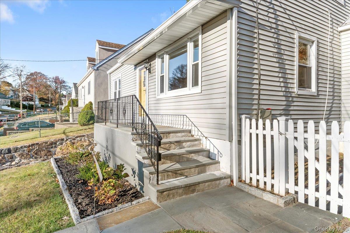 #2 photo, 273 Madison Avenue, Port Chester , NY 10573