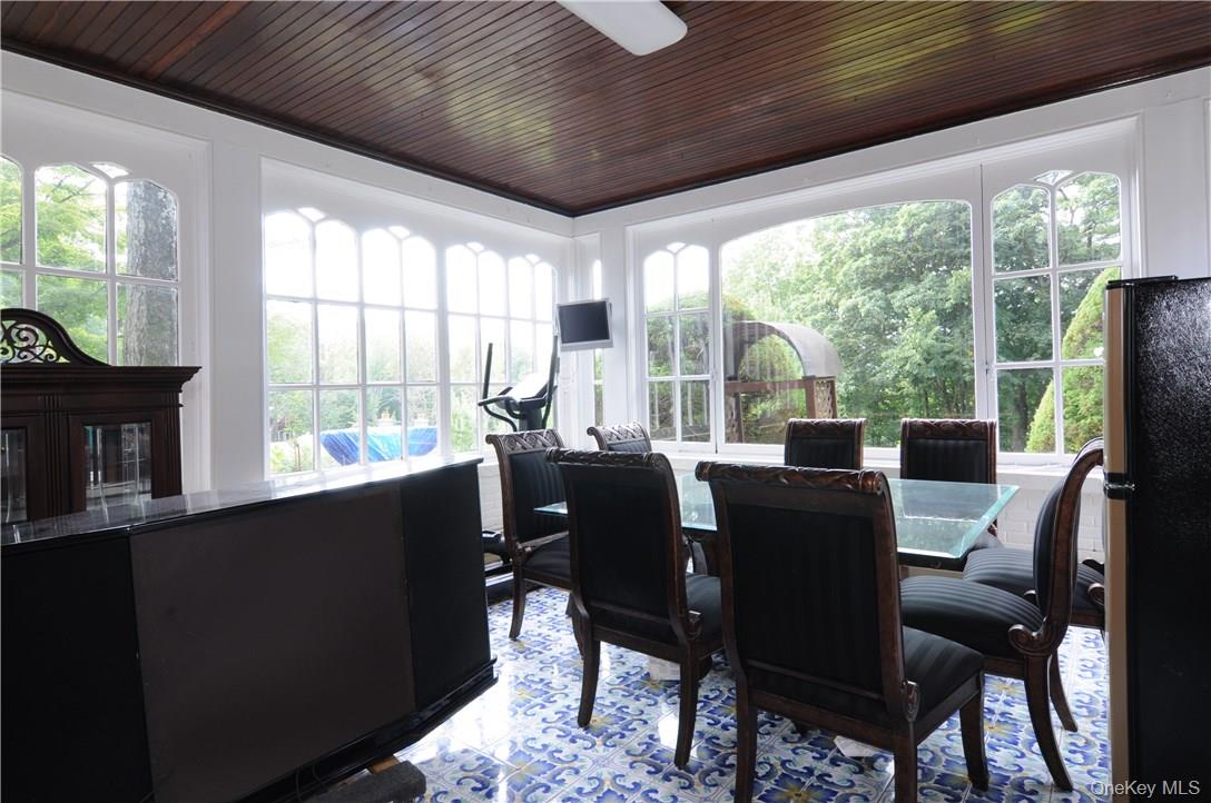 #13 photo, 136 Harriman Road, 纽约州 Irvington , NY 10533