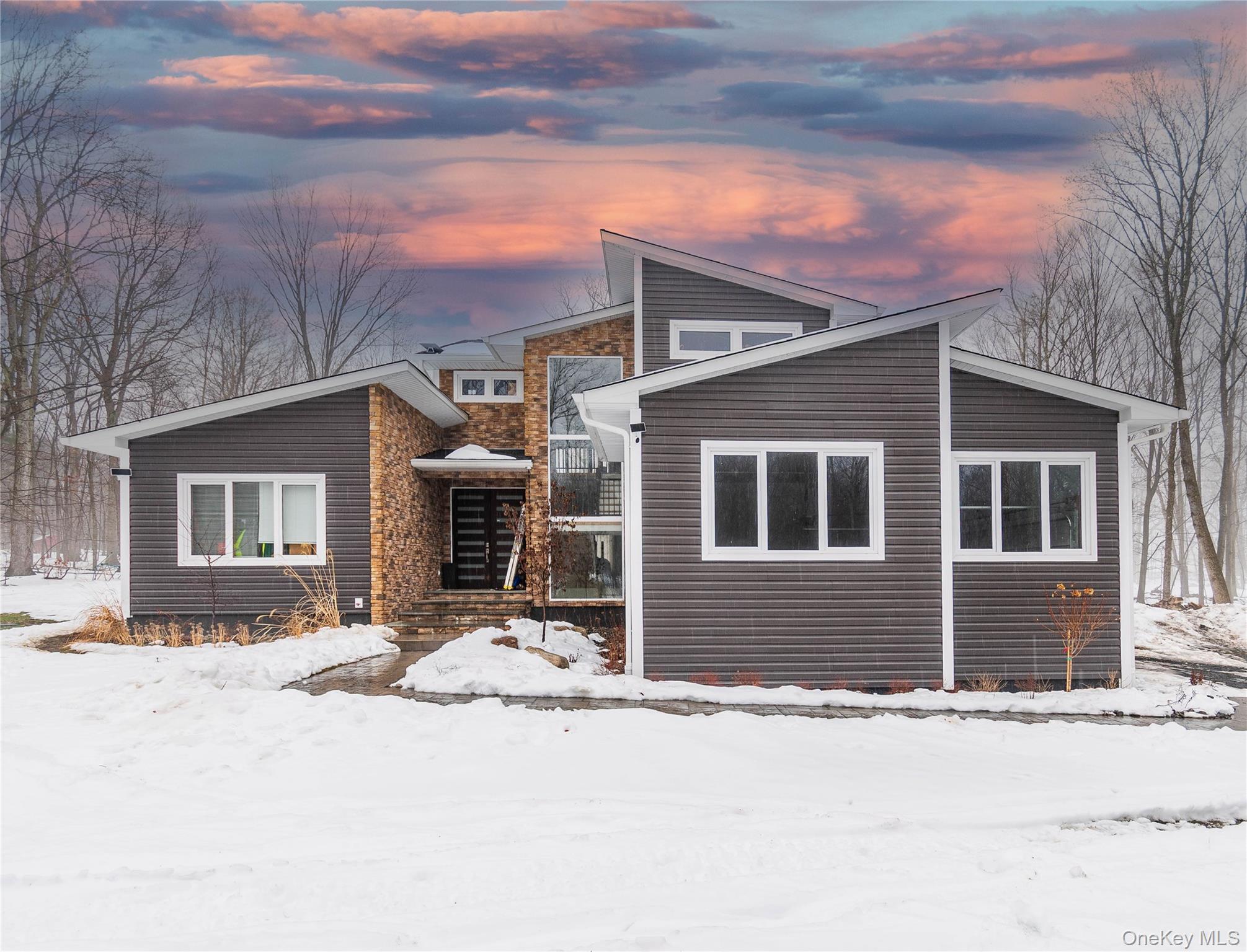 #1 photo, 4 Lewis Lane, Bloomingburg , NY 12721