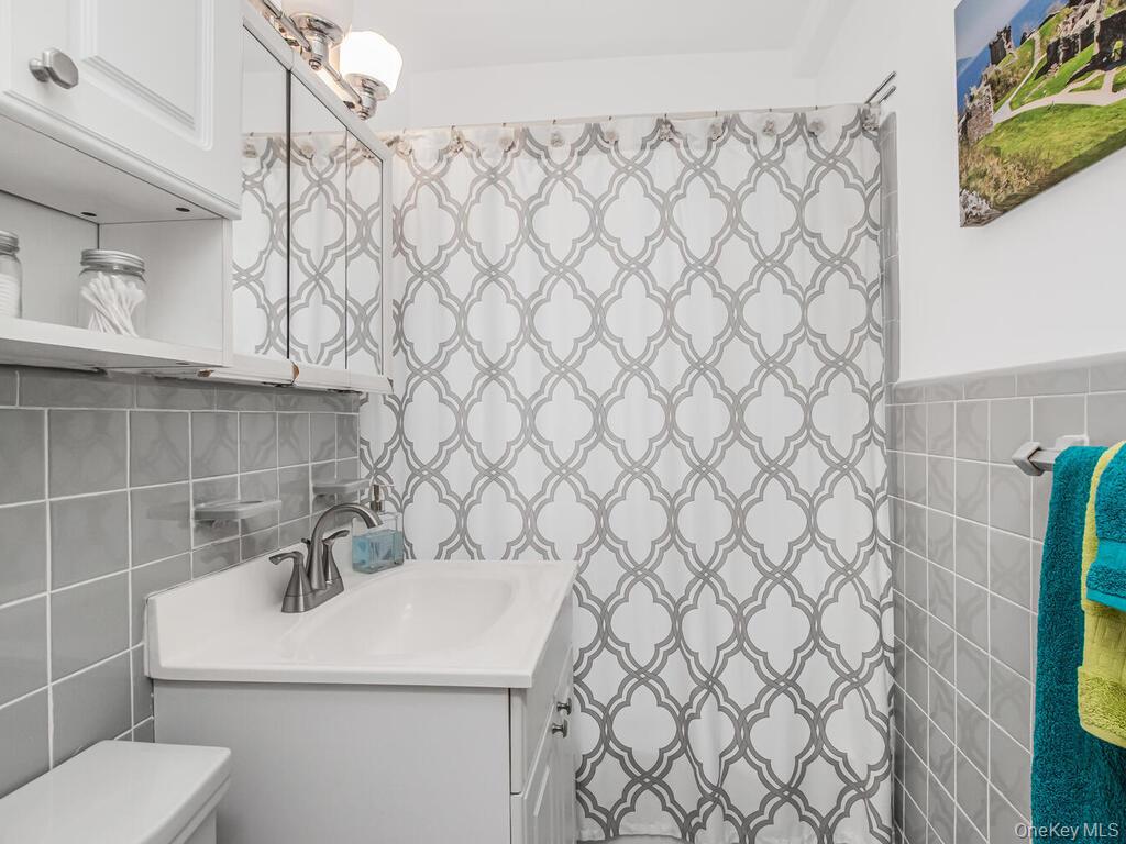 #12 photo, 609 Palmer Road, Yonkers , NY 10701