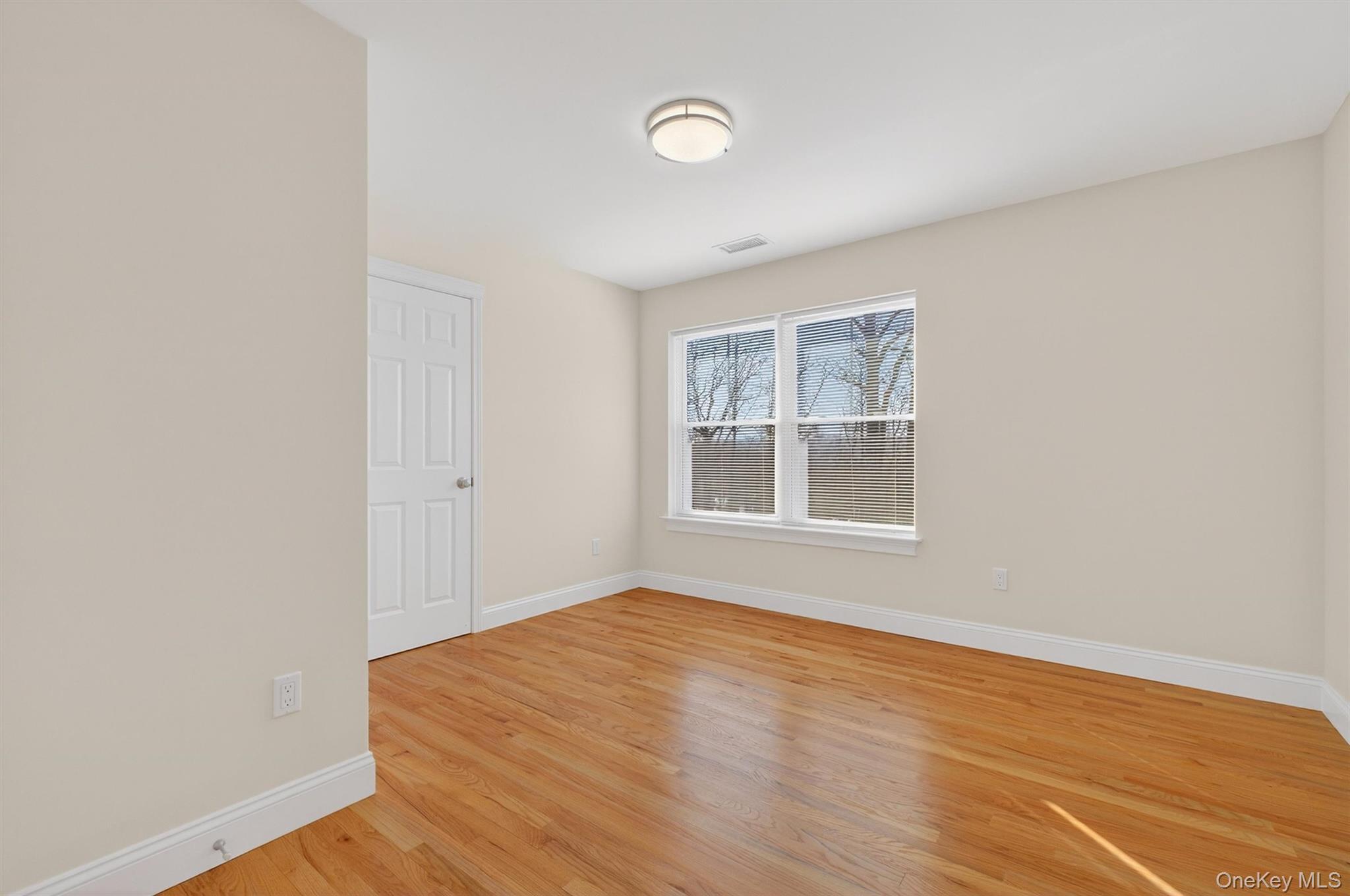 #19 photo, 2463 Orchard View Court, Yorktown Heights , NY 10598