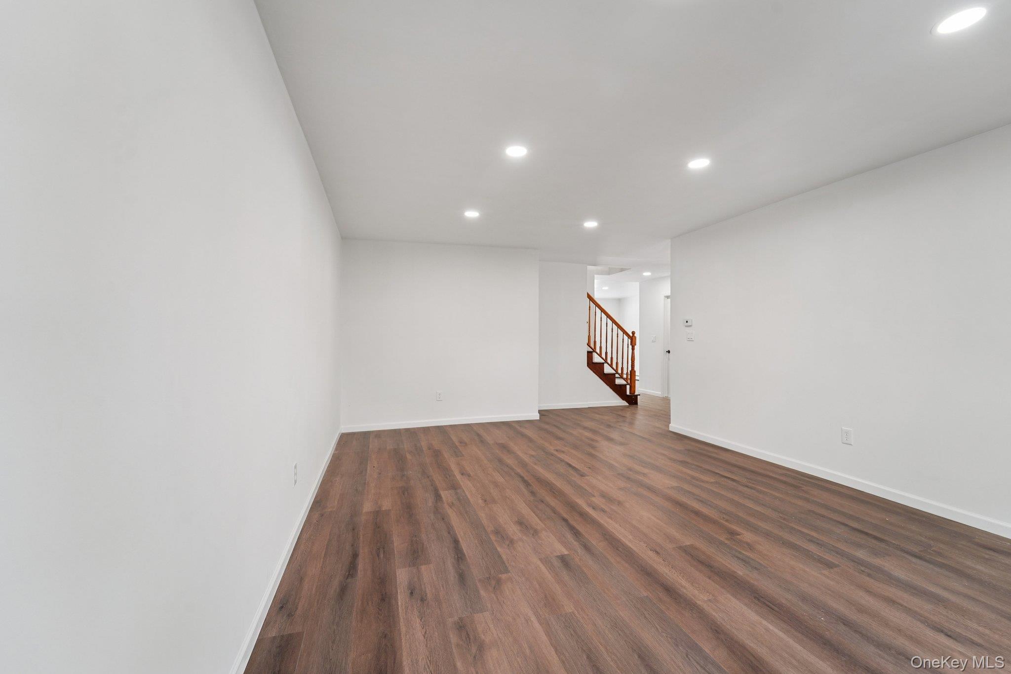 #10 photo, 29 Green Avenue, 紐約州 Valley Cottage , NY 10989