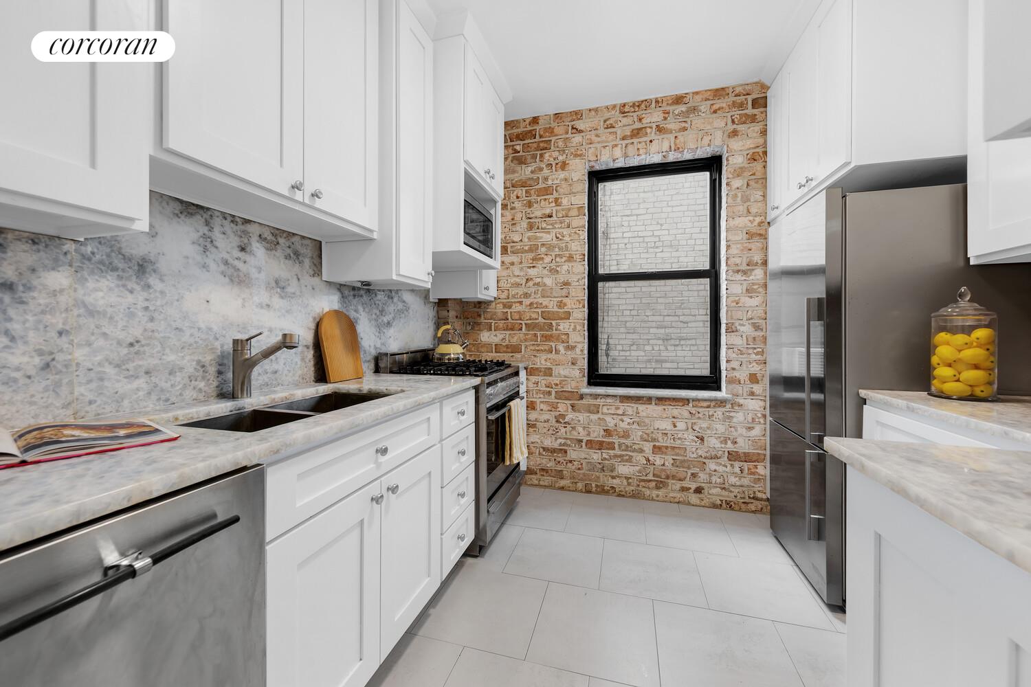 #6 photo, 225 E 74TH Street, Lenox Hill , NY 10021