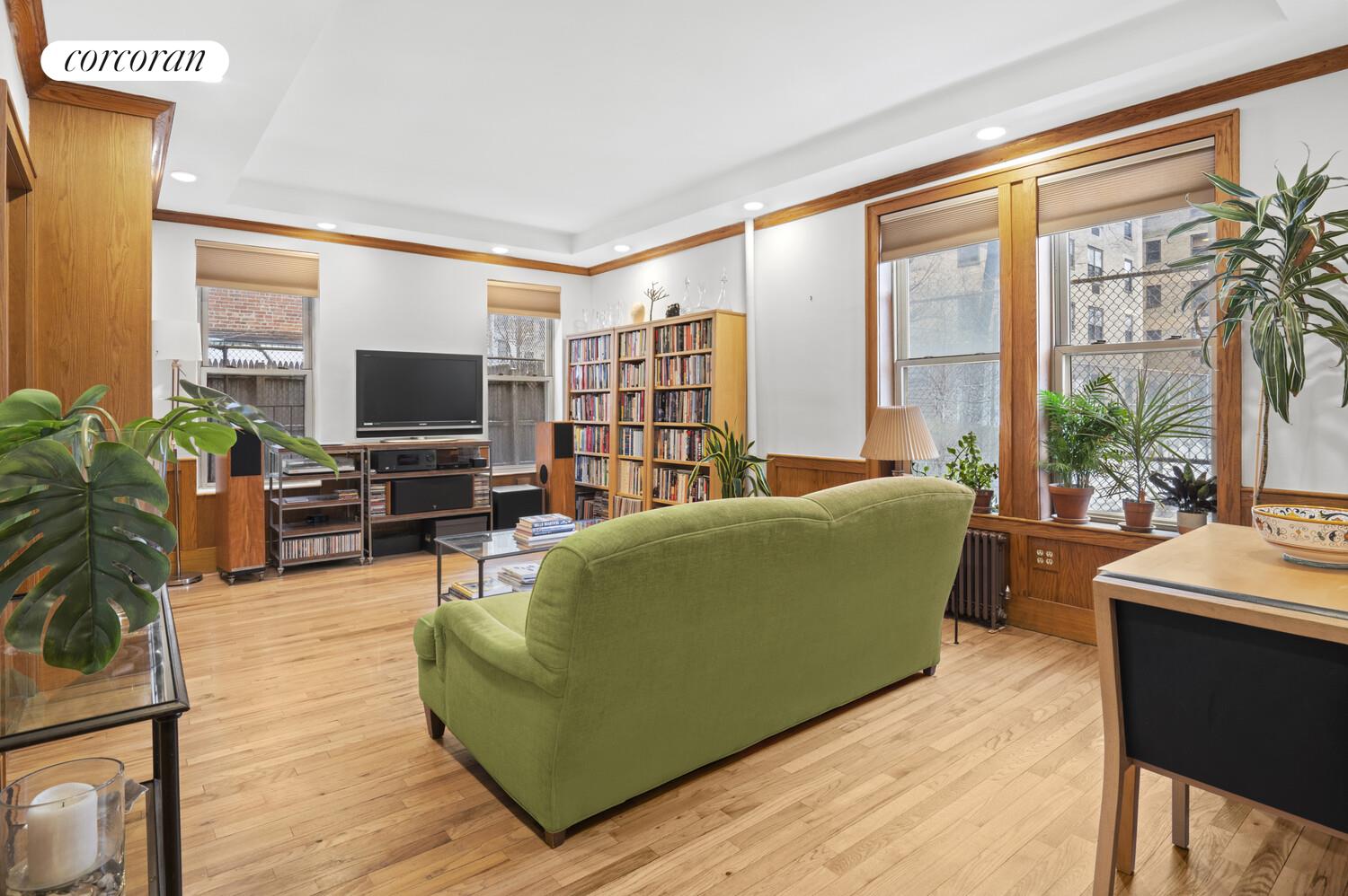 #3 photo, 328 W 96TH Street, מנהטן Upper West Side , NY 10025