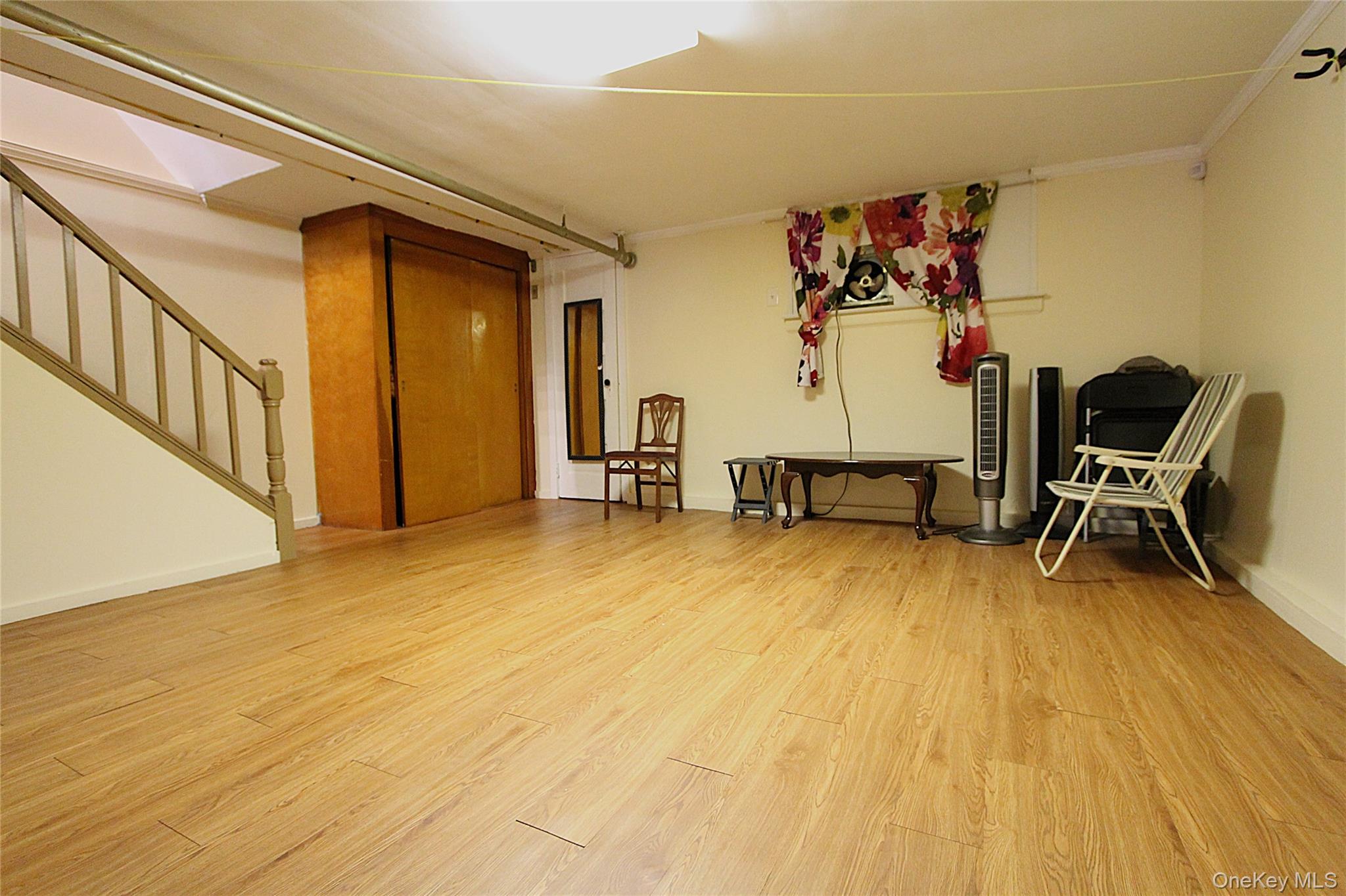 #12 photo, 60-59 70th Street, Maspeth , NY 11378