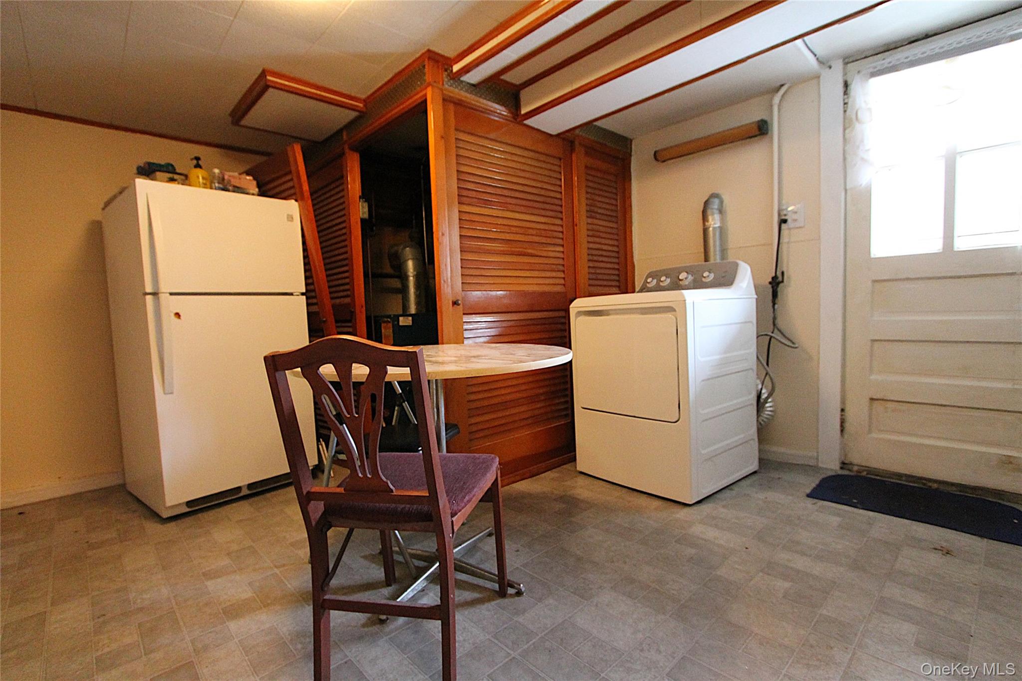 #14 photo, 60-59 70th Street, Maspeth , NY 11378