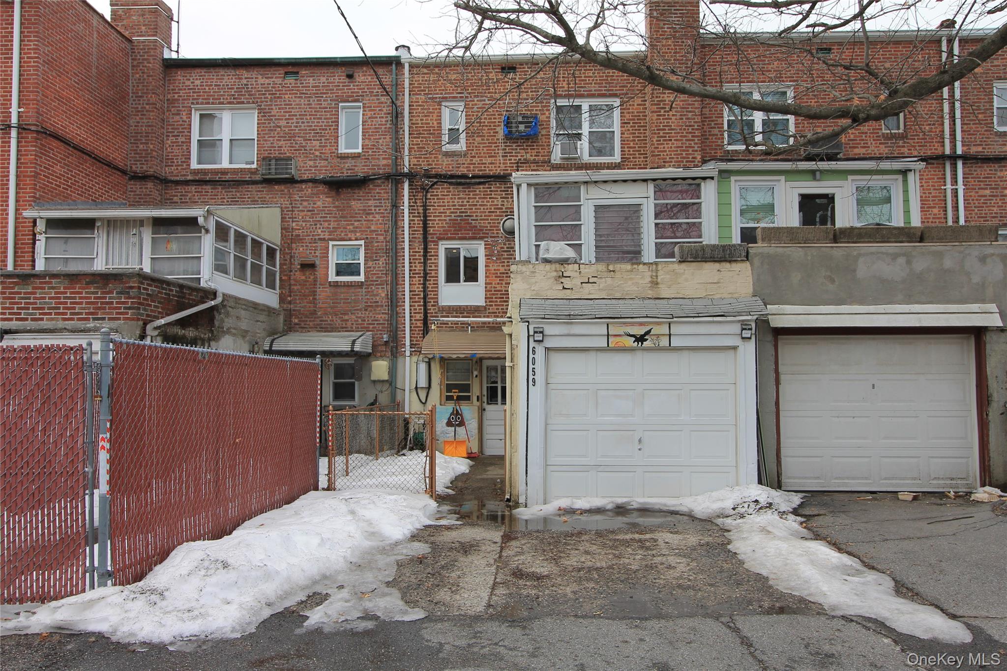 #16 photo, 60-59 70th Street, Maspeth , NY 11378